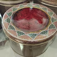 زعفران سوپرنگین صادراتی(5مثقال) با بسته بندی خاتم