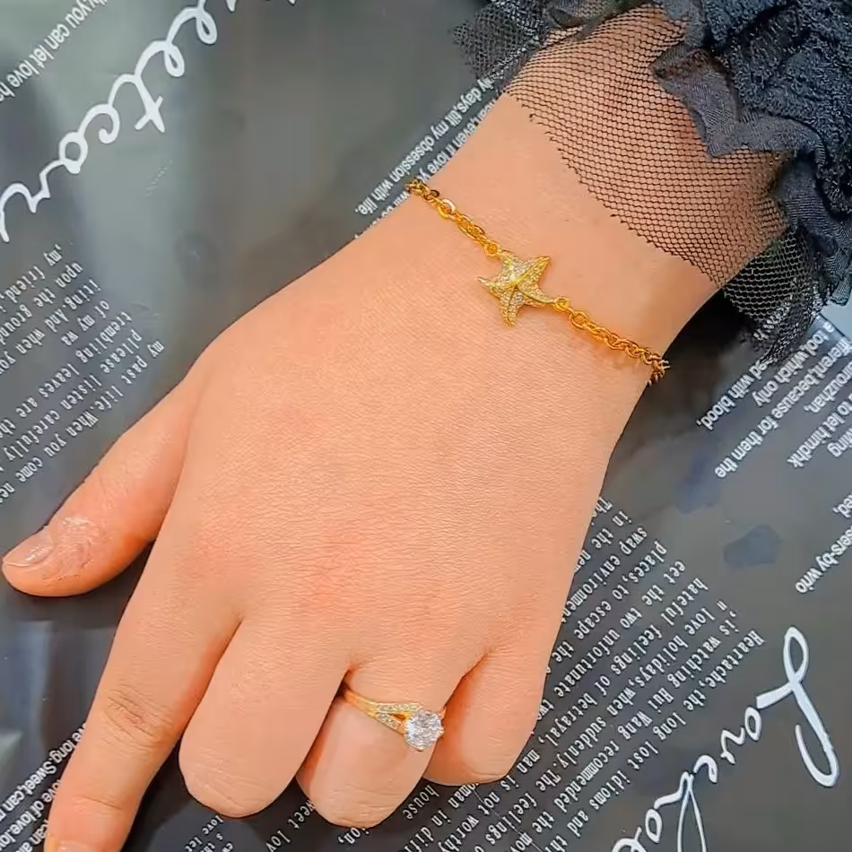 دستبند ستاره  استیل نگین دار