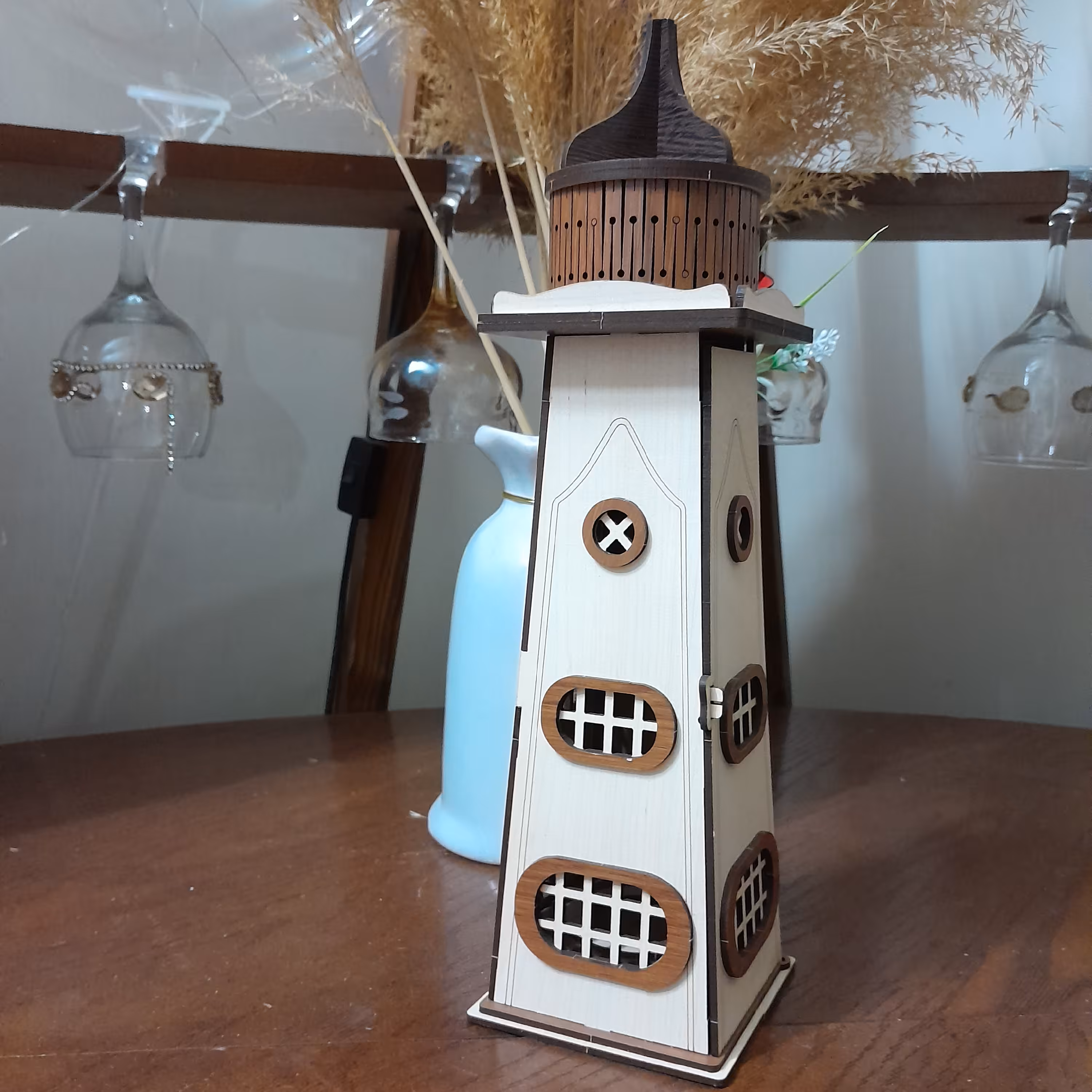 فانوس دریایی جا عودی زیبا 