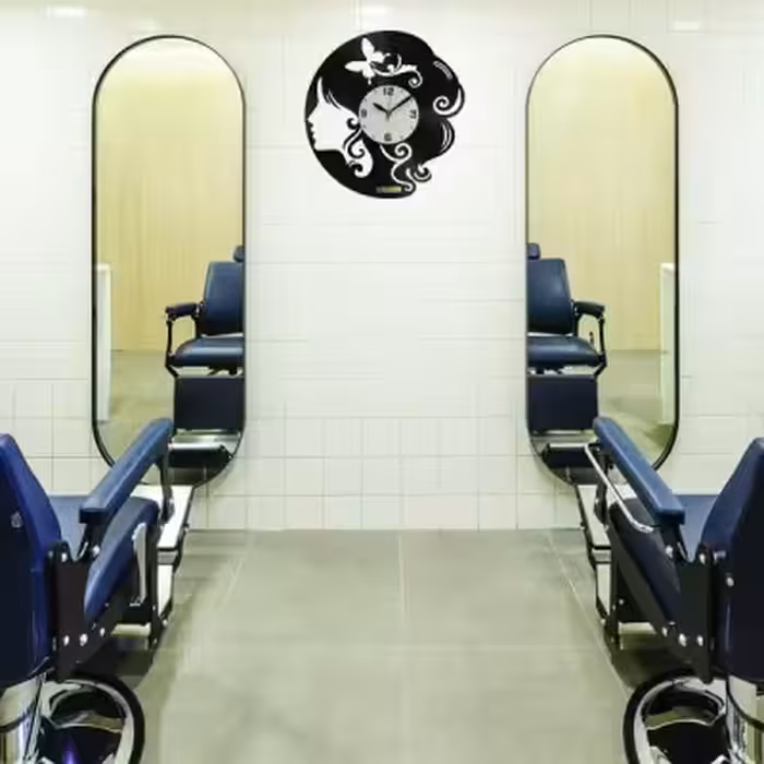 ساعت دیواری آذرلاکچری طرح آرایشگاه زنانه کد women02