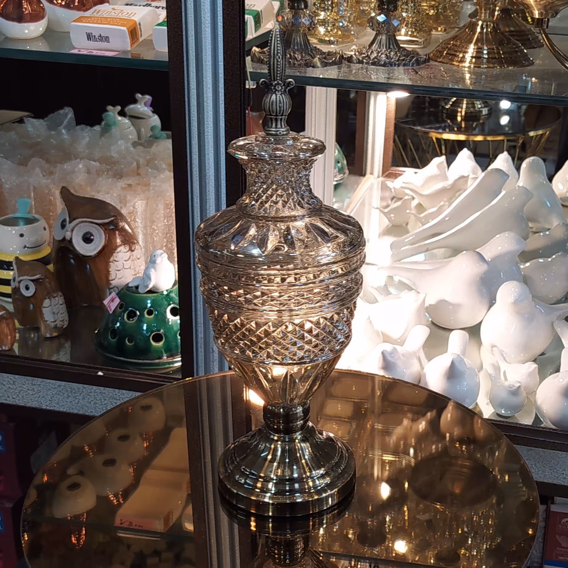 شکلات خوری