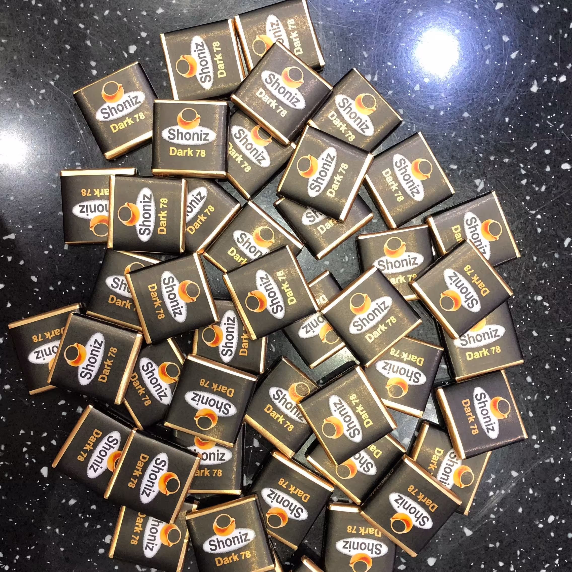 شکلات تلخ مربع 78 درصد 500 گرم