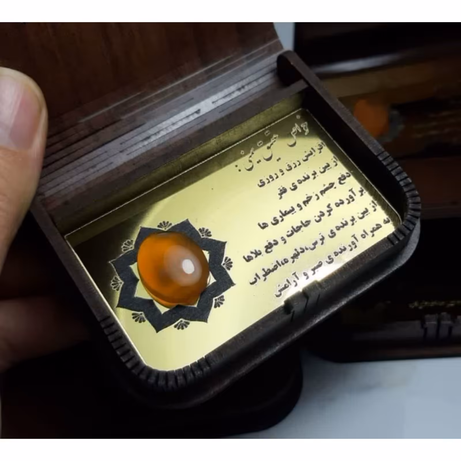  عقیق یمنی پرتغالی و کمبود با جعبه چوبی فنری