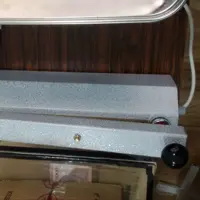 دستگاه دوخت ایرانی جنس عالی بدون کارکرد قیمت مناسب مورد استفاده در انواع مغازه ه