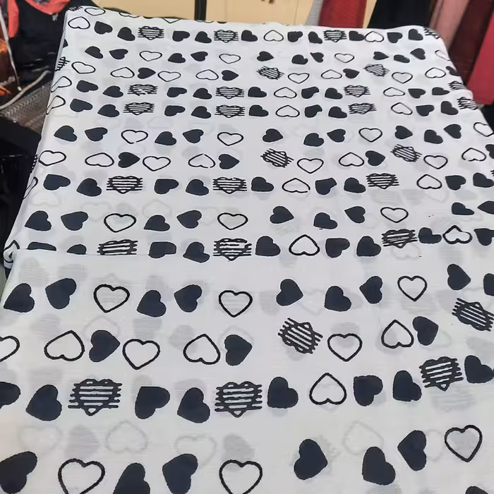 شال اسپرت سفید و مشکی(ارسال رایگان)