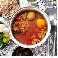غذای خانگی دیزی خانگی خوشمزه با گوشت تازه گوسفندی