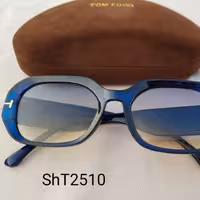 عینک آفتابی زنانه و مردانه با برند های تام فورد  ، گوچی  ، کارتیه، پلیس، لویی ویتون، هرمس و ... با باکس و جعبه و دستمال