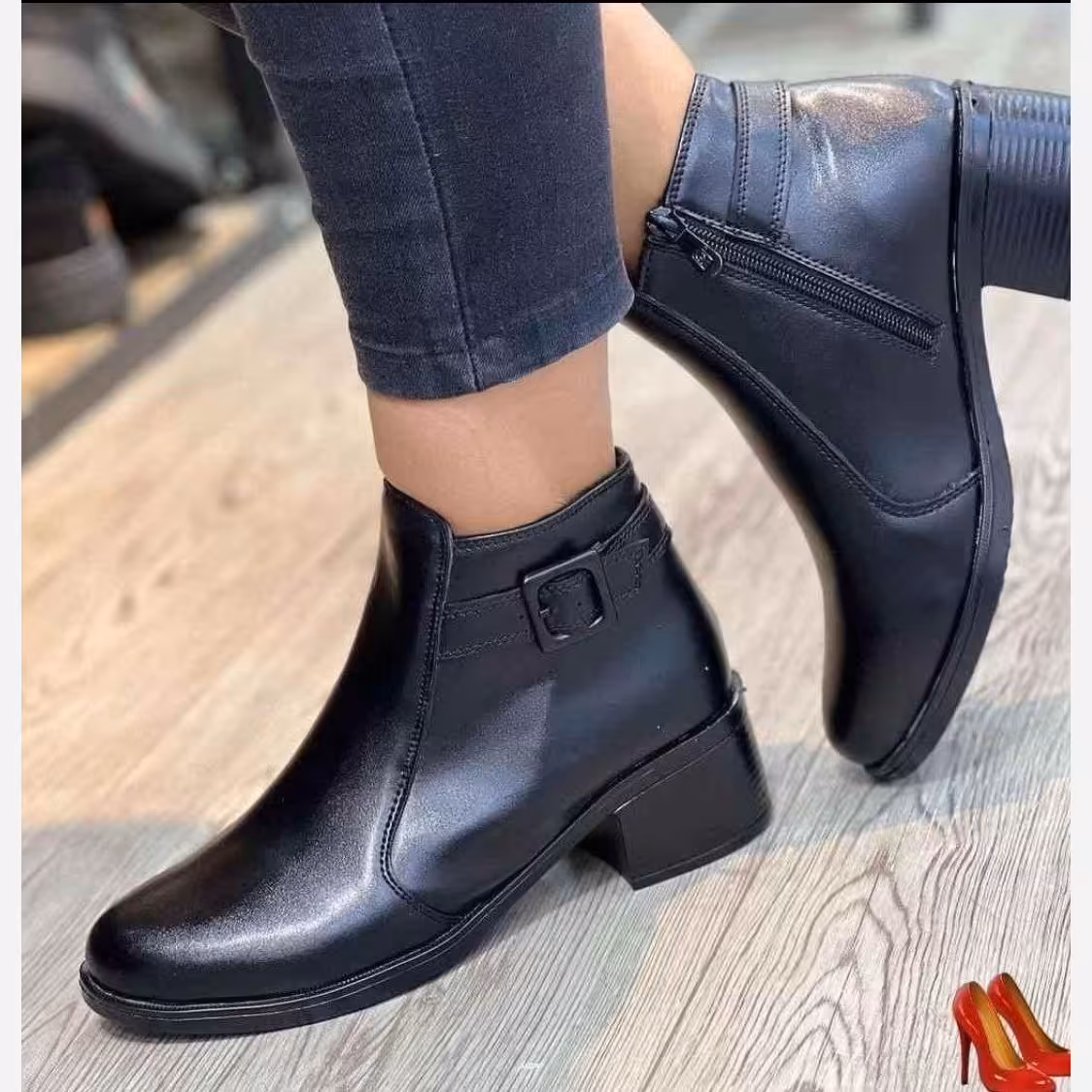 نیم بوت زنانه مدل کاریزما