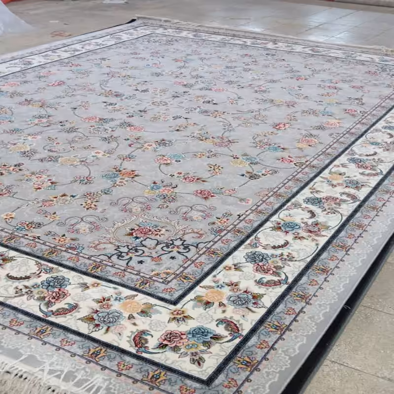 فرش ماشینی طرح گیلدا رنگ فیلی12متری700شانه تراکم2550