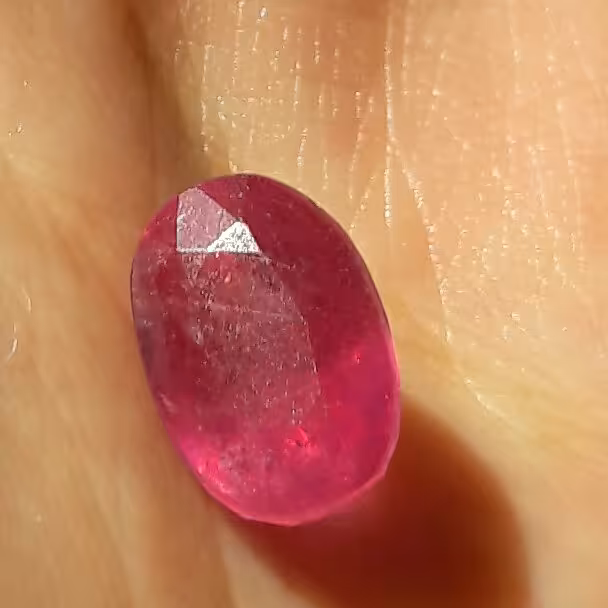 یاقوت افریقایی معروف ب برمه