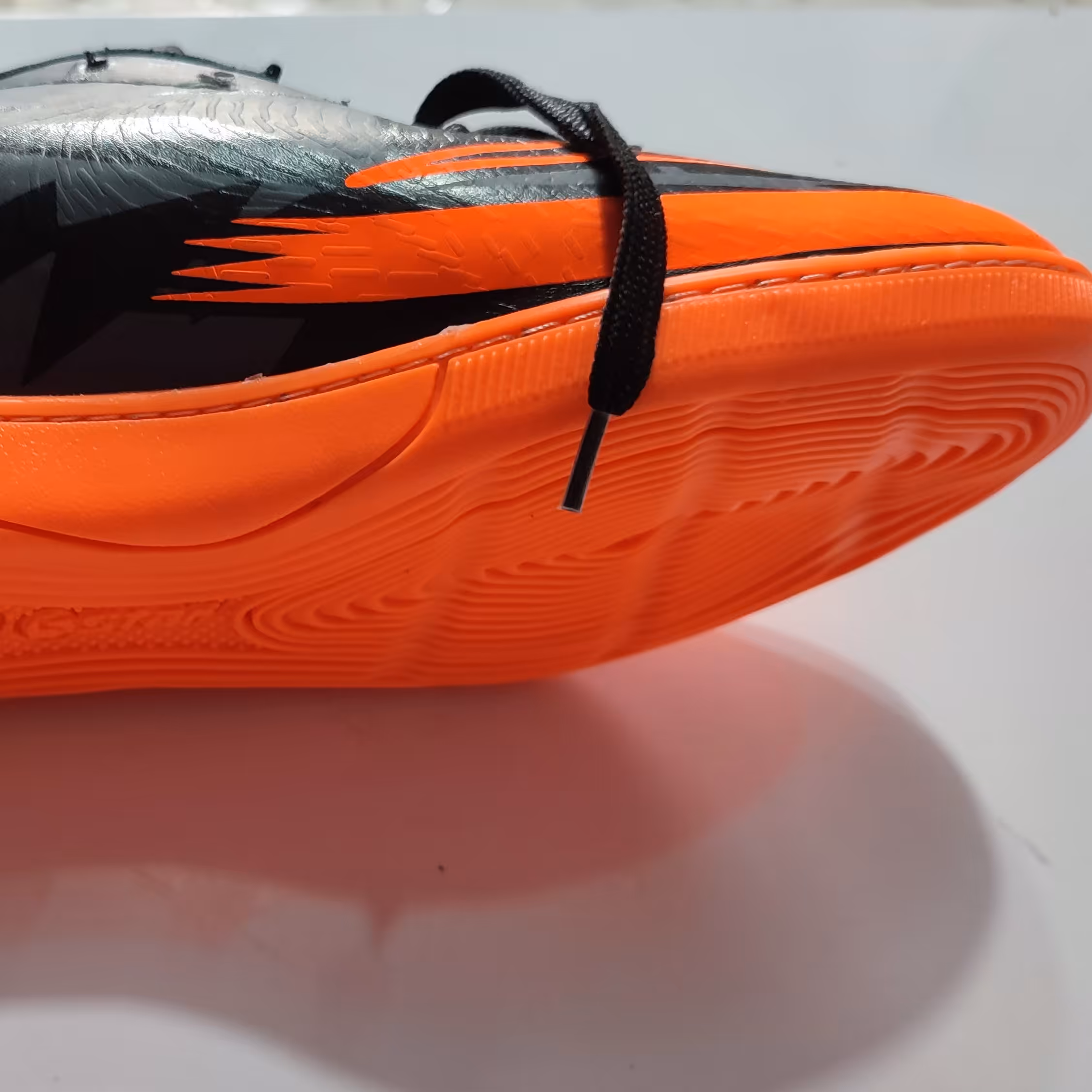 کفش سالنی نایک