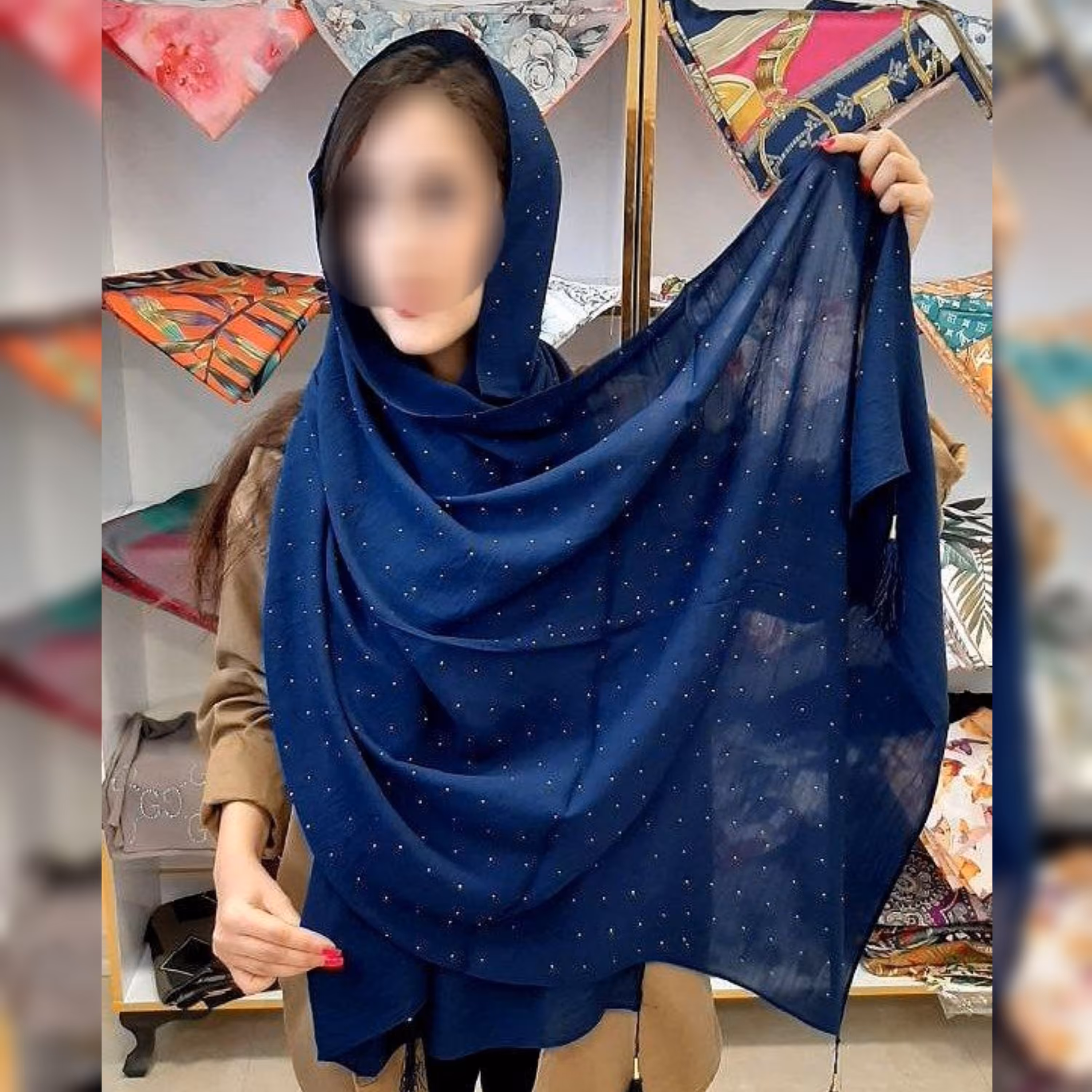 شال نخی تمام نگین دار اعلا در رنگبندی شیک و بسیار پرطرفدار
