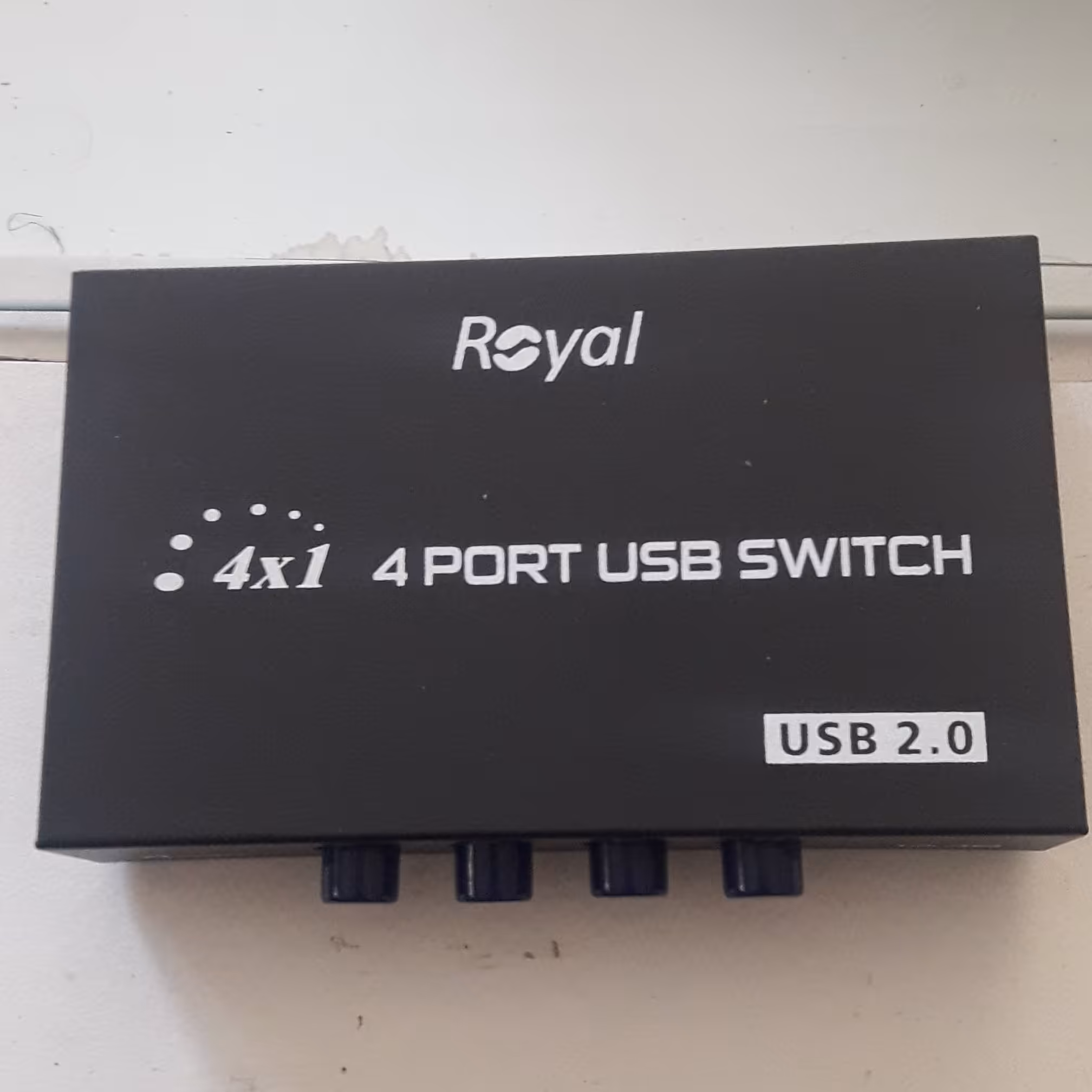 دیتا سوییچ USB چهار پورت مدل رویال کد 593