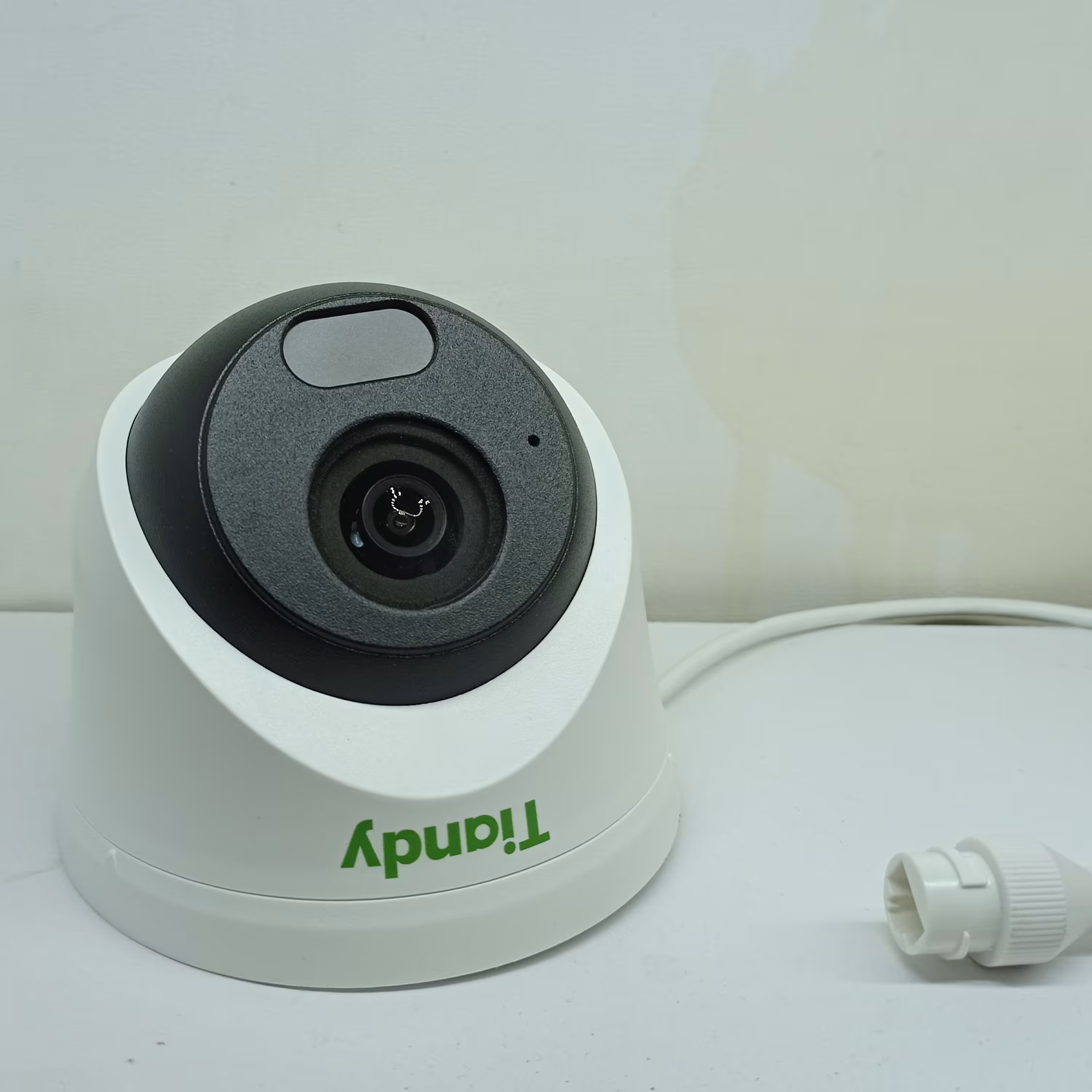 دوربین مداربسته تیاندی