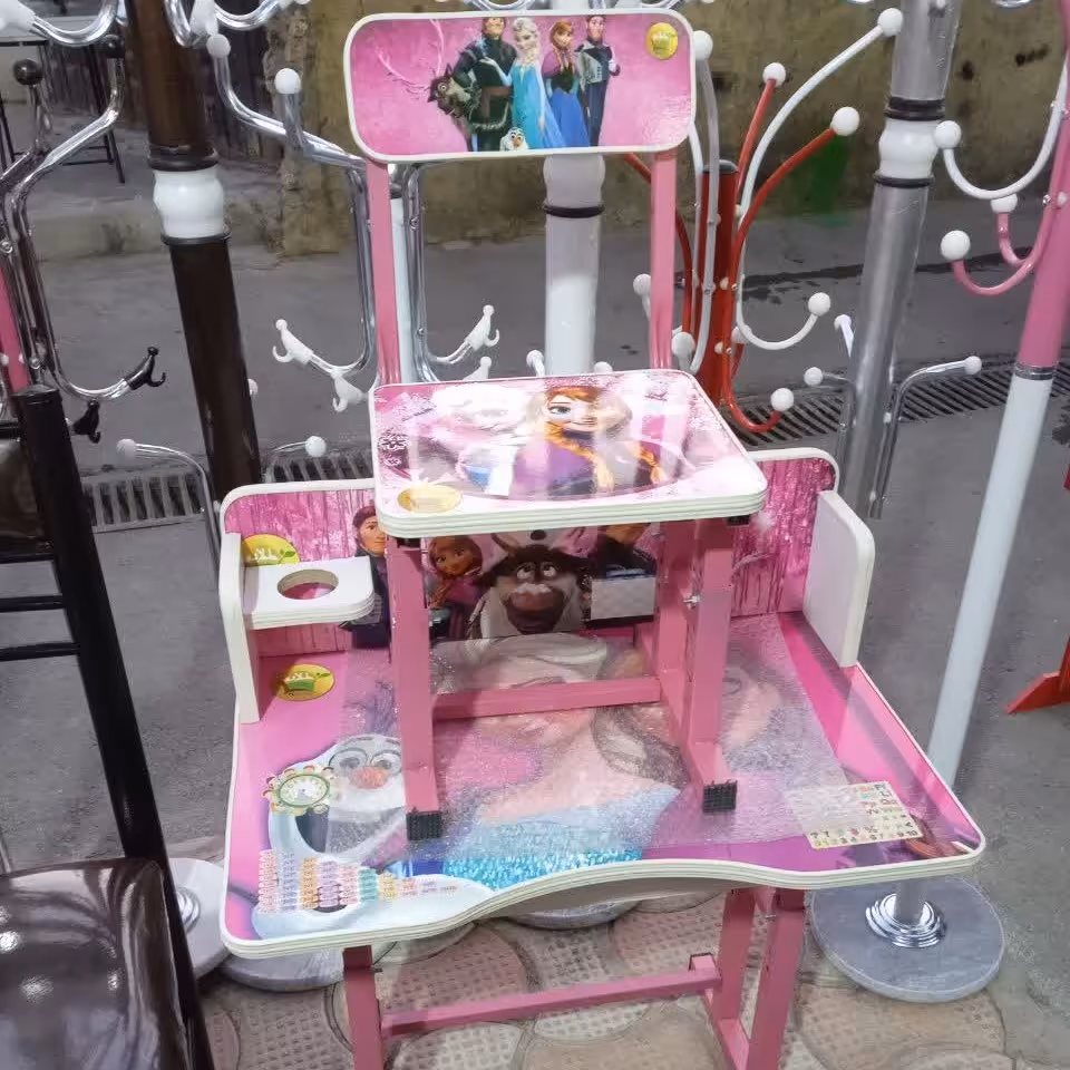 میز  تحریر  و تکلیف پرشین مدل صندلی دار  طرح عروسکی 