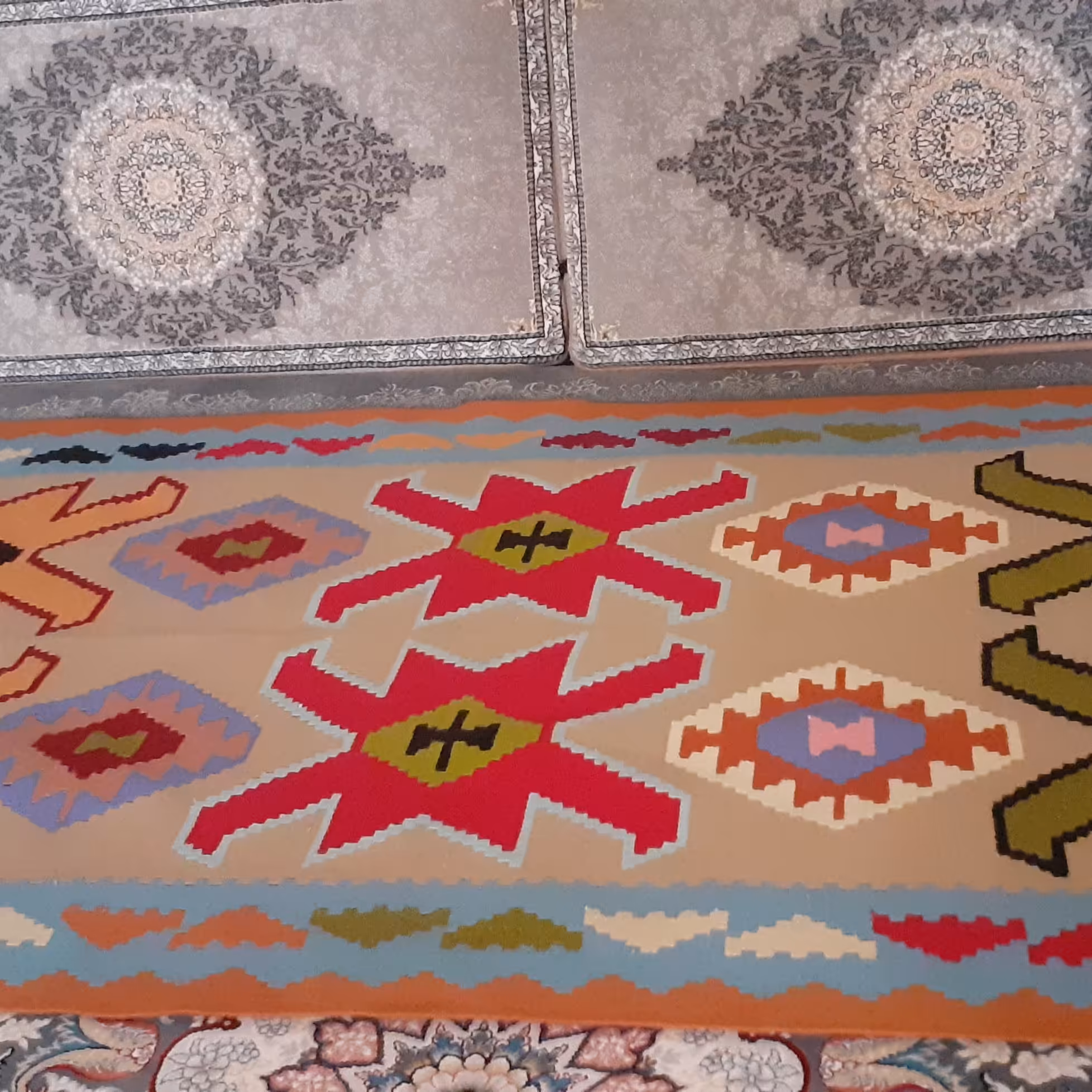 گلیم دستبافت، سنتی، دو رو 