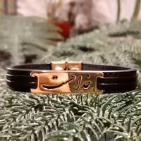 دستبند چرم 