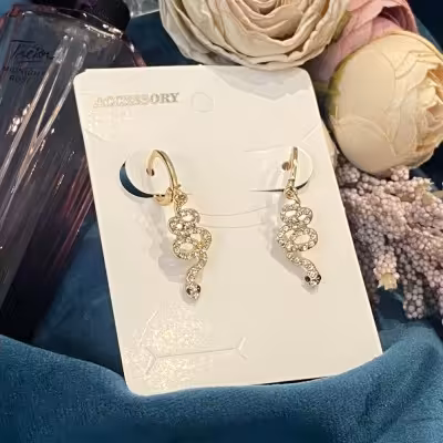 گوشواره دخترانه جدید خرید و قیمت گوشواره زنانه شیک با قیمت مناسب