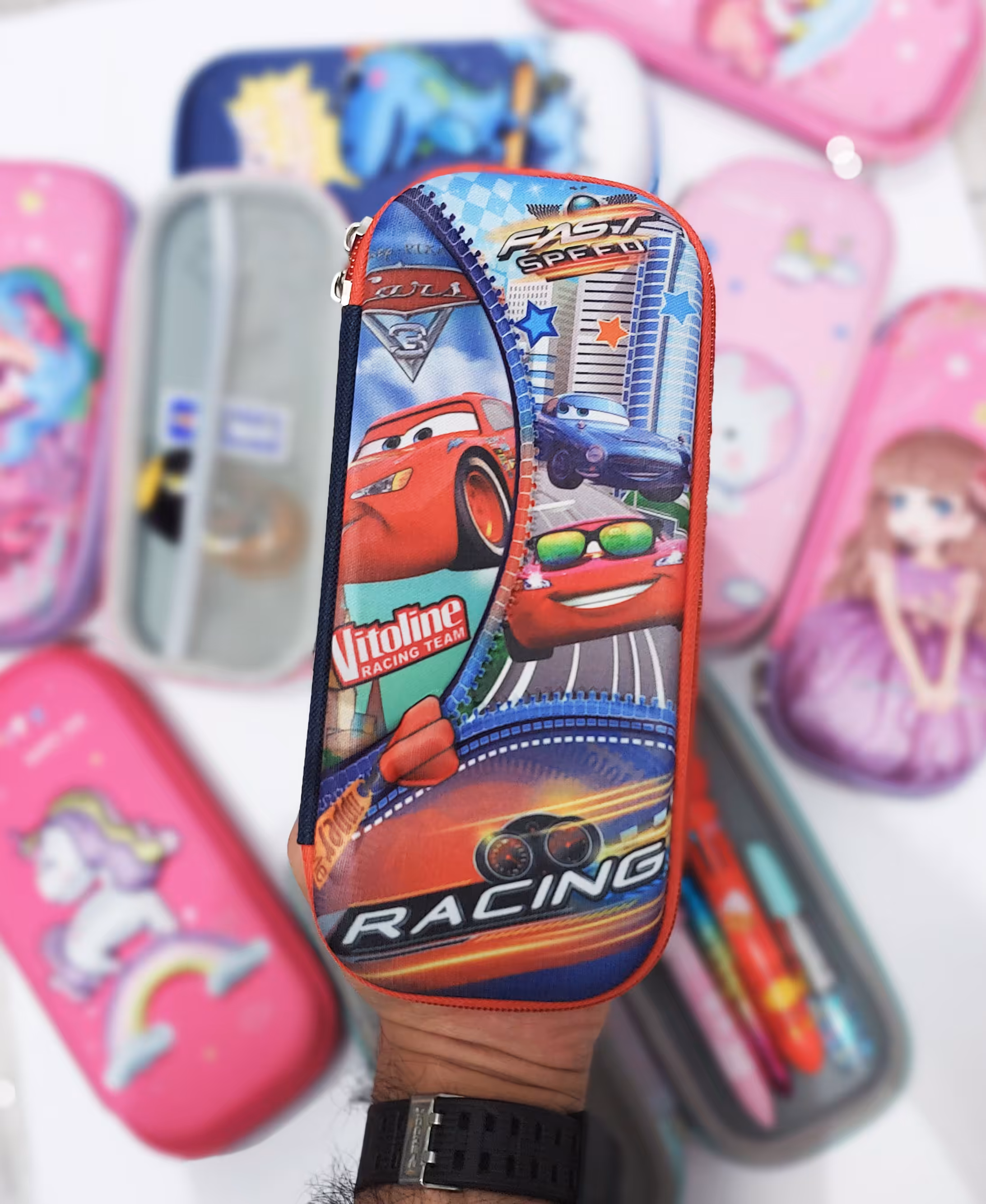 جامدادی کتابی سه بعدی کوچک طرح مک کویین