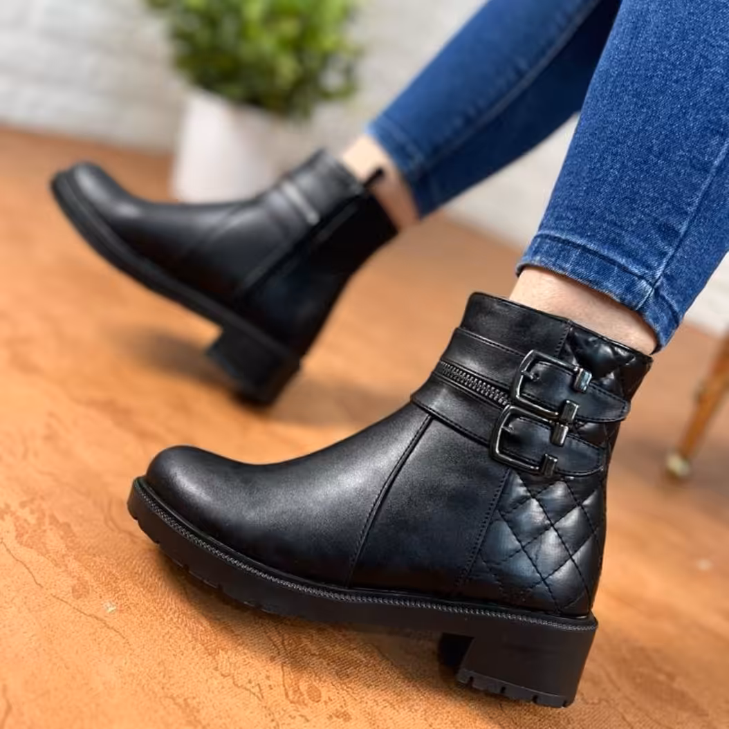 نیمبوت  کمربندی دو سگک اسپورت داخل خز بغل زیپ دانشجویی اداری  مشکی سایز 38ارسال رایگان فقط با پست 