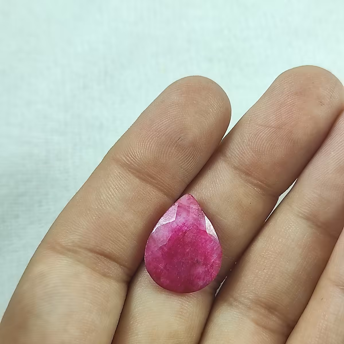 سنگ یاقوت سرخ سلین کالا کد 7785389