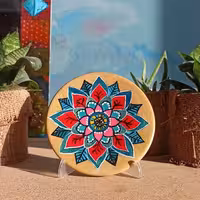 گلبرگ سنتی روی سفال رنگ اکرلیک قطر15cm     قابل شستشوباآب سردوابر جلا خورده وبراق