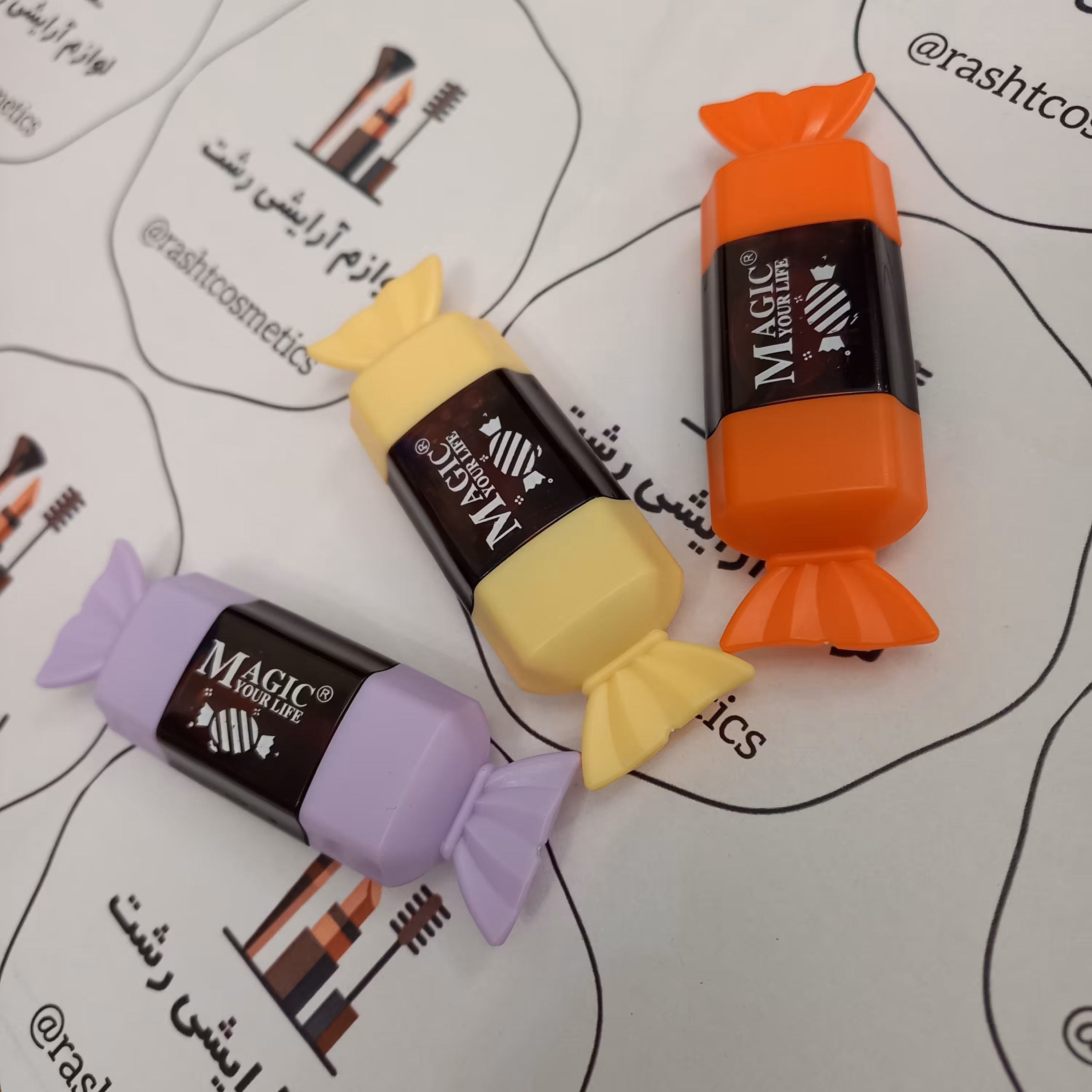 تینت لب طرح گل و شکلات 