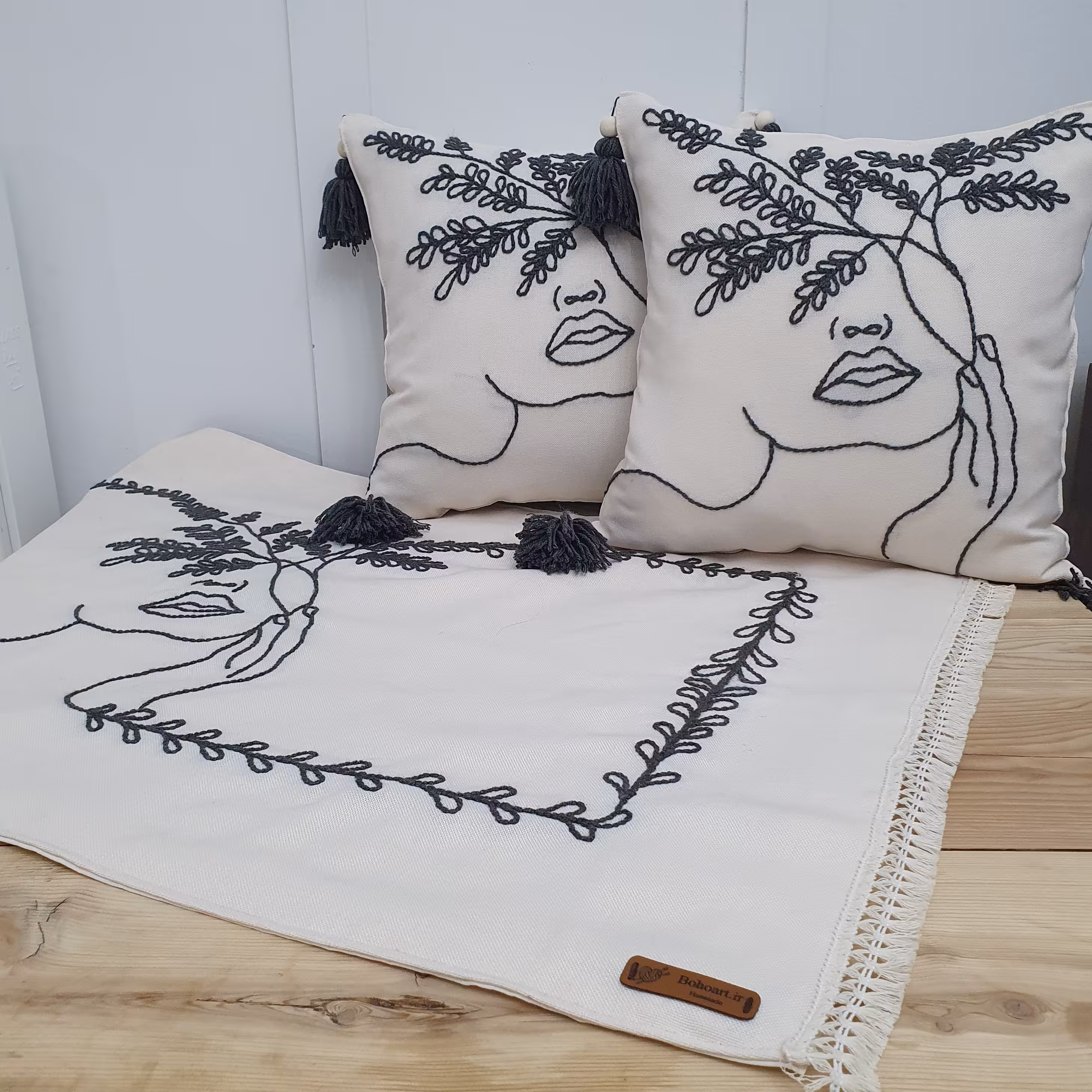 ست کاور کوسن و رومیزی طرح چهره