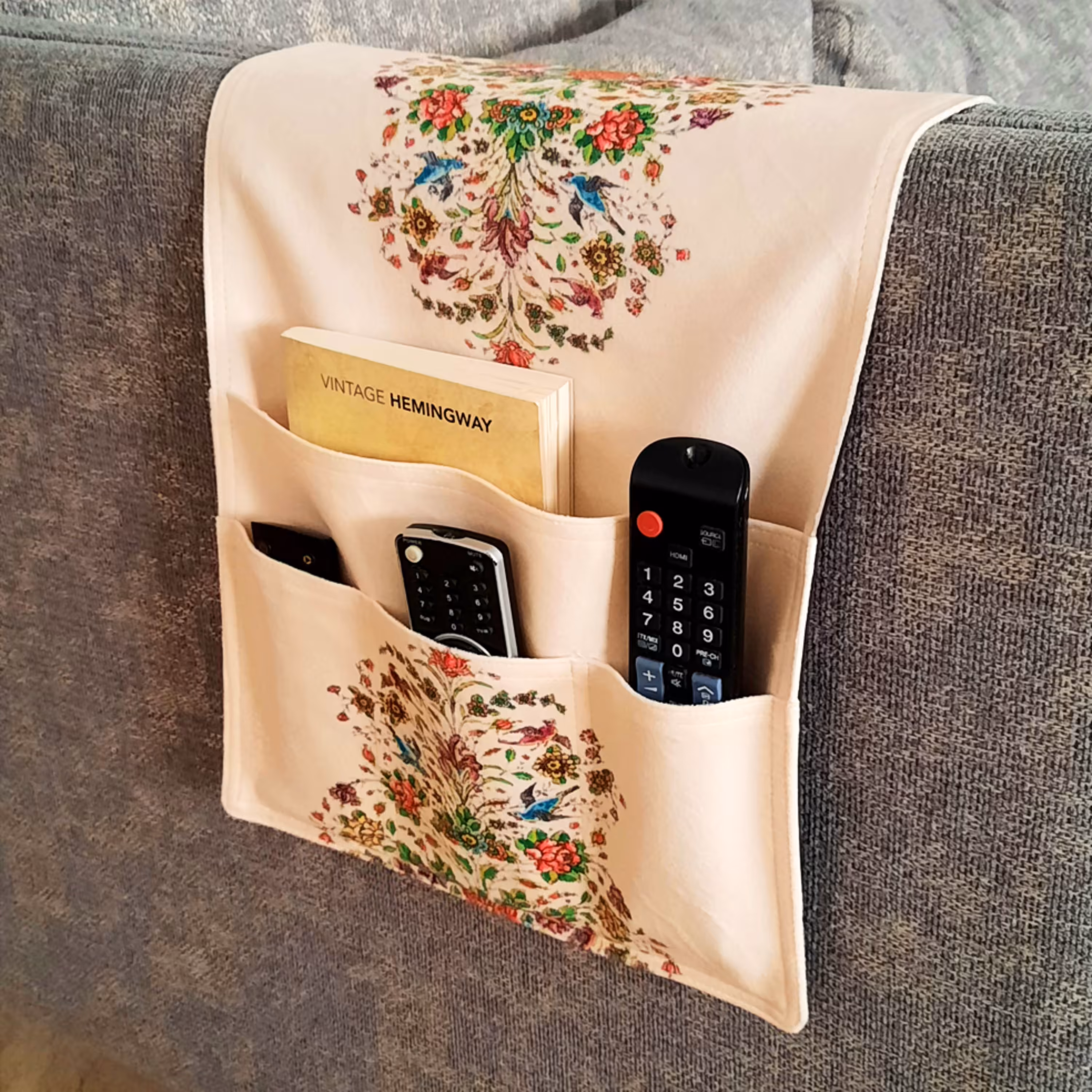 جاکنترلی مخمل آستر دار 35x80 طرح رستا کرم آرت مان