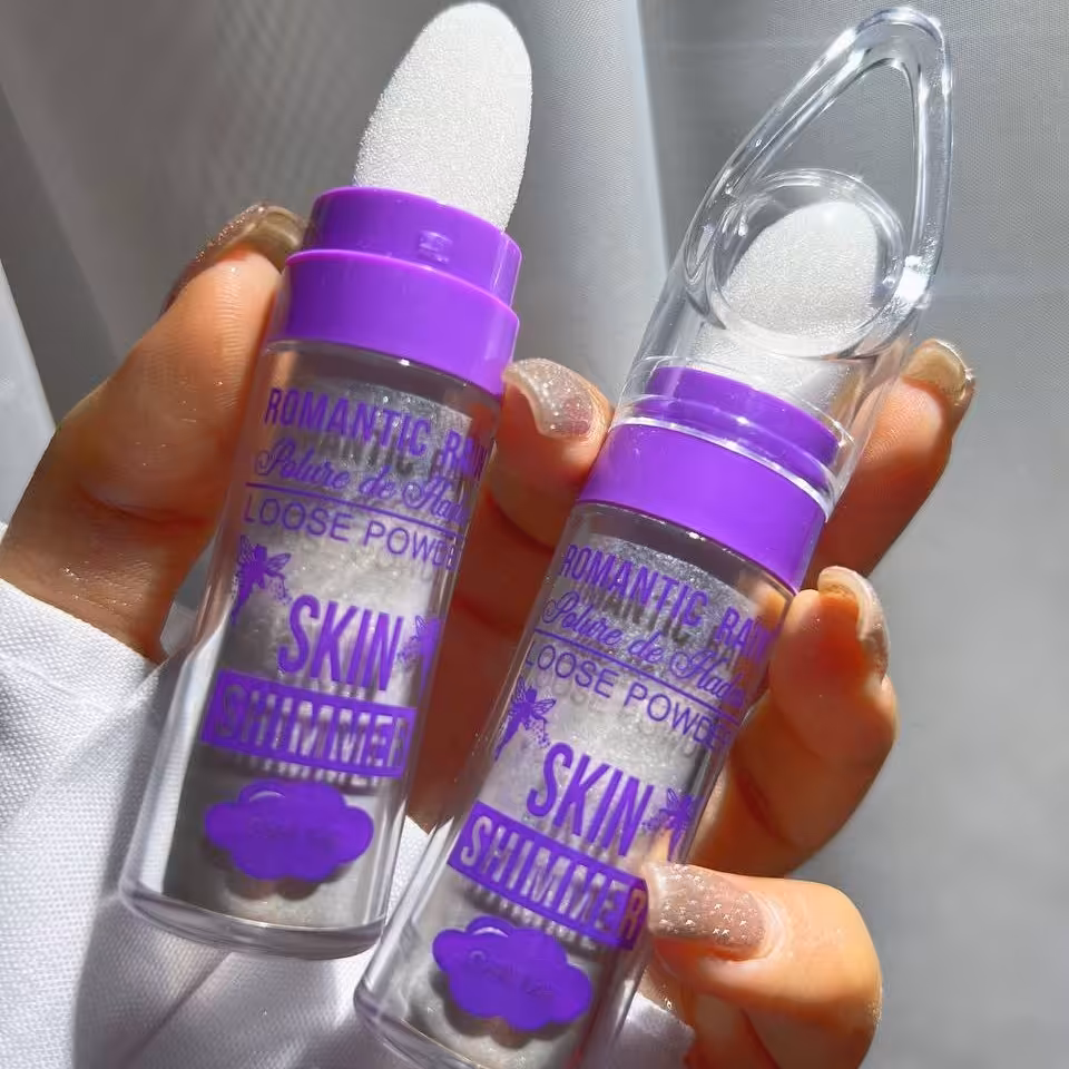 هایلایتر پودری رنگ نقره ای