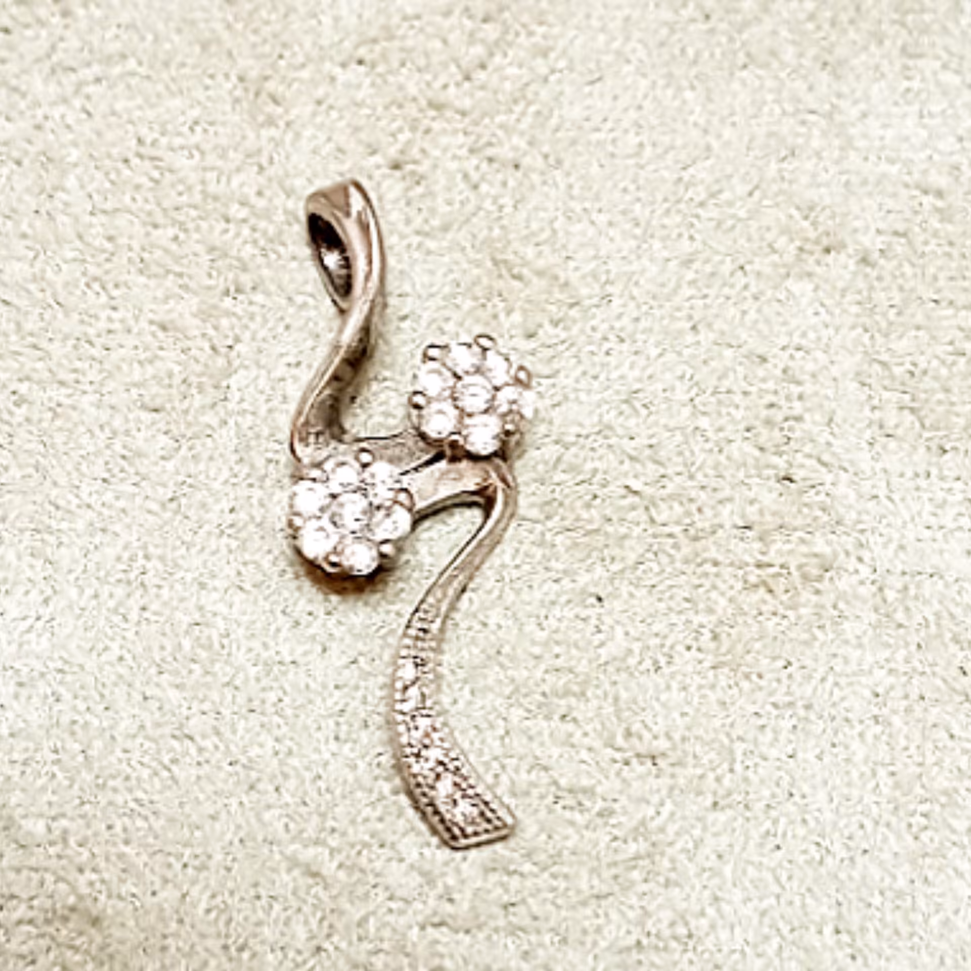 سینه ریز نقره زنانه طرح جواهر با عیار 925 و ارائه فاکتور رسمی