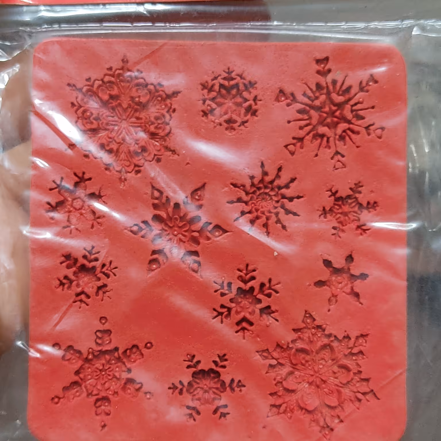 مولد برف 7 ونیم در 8 و نیم نام موجود