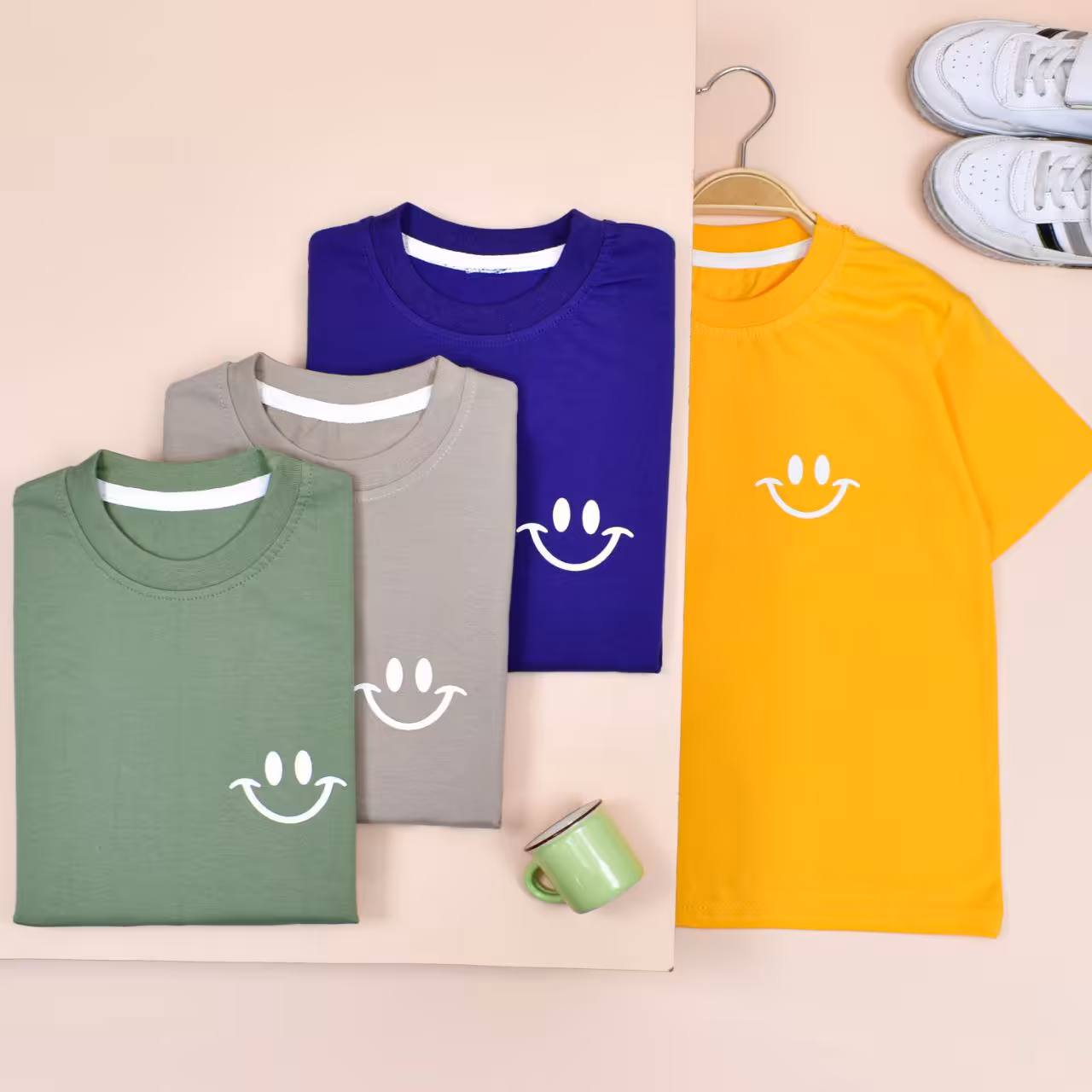 تیشرت تک اسپورت دخترانه و پسرانه طرح لبخنددر رنگبندی متنوع 