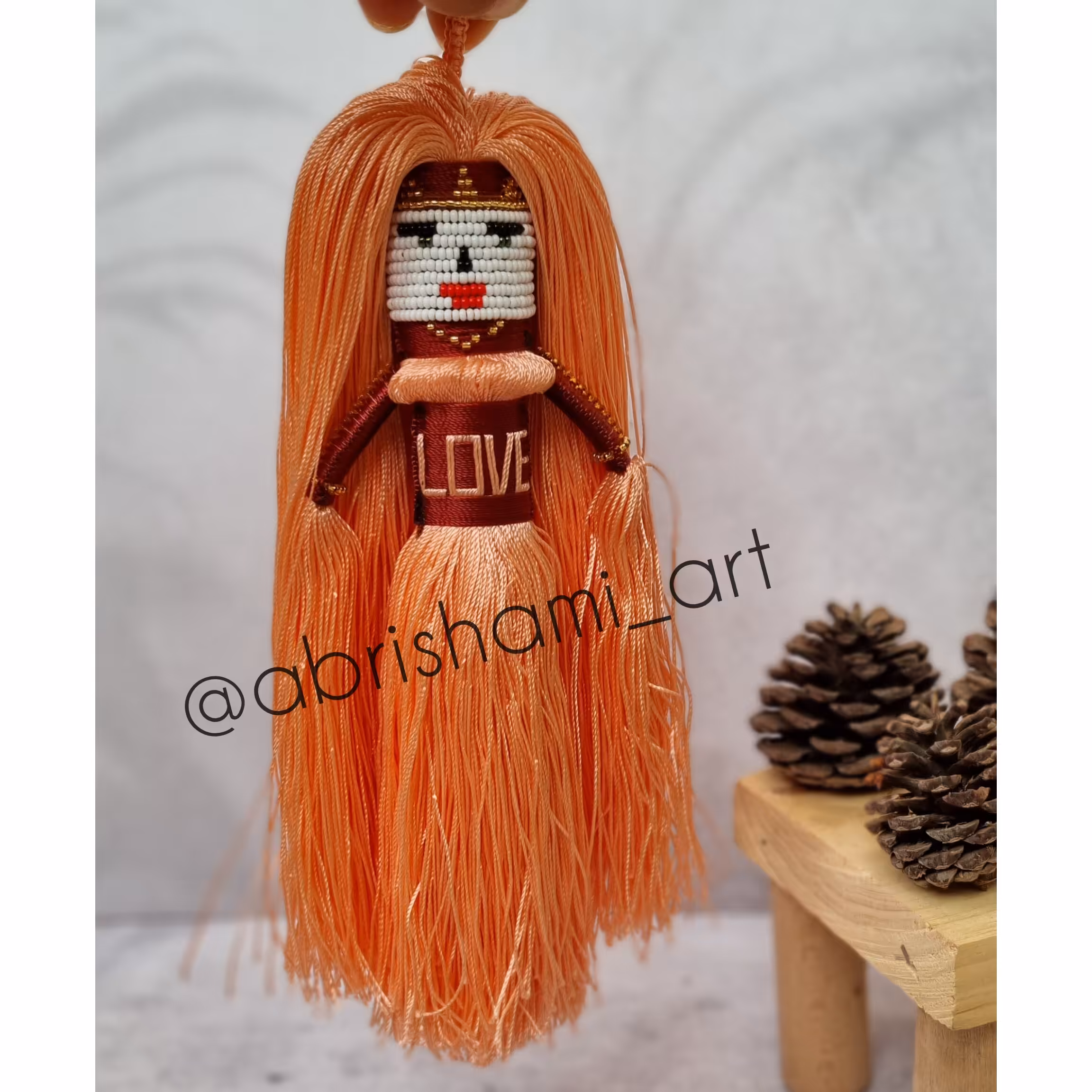 عروسک اویز منجوق بافی (زندانبافت) رنگ گلبهی 7