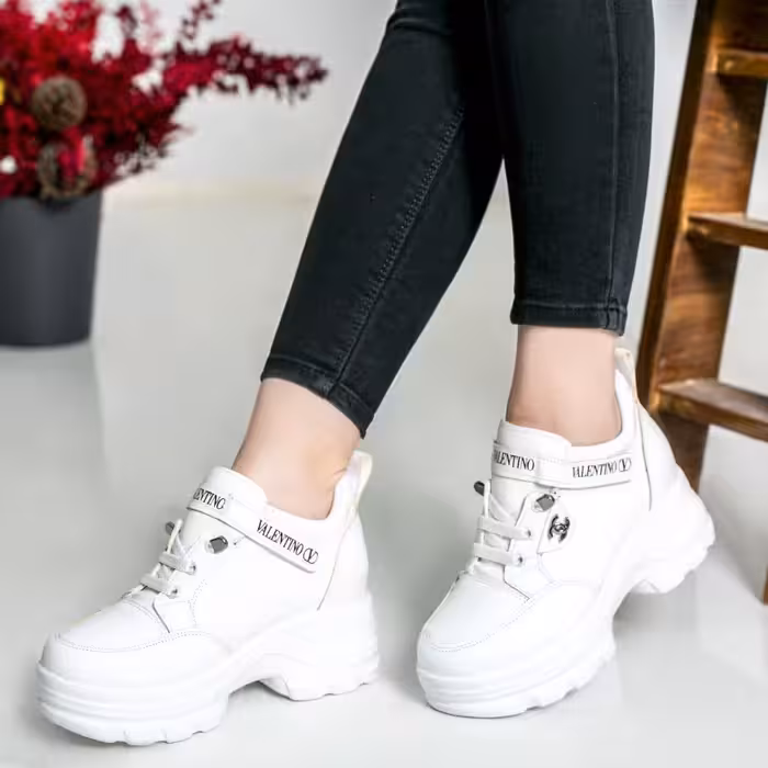 جدید ترین کتونی  لژدار امسال
زیره پیو
کیفیت عالی
لژ6سانت

سایز37تا40
کیفیت اصلی میباشد