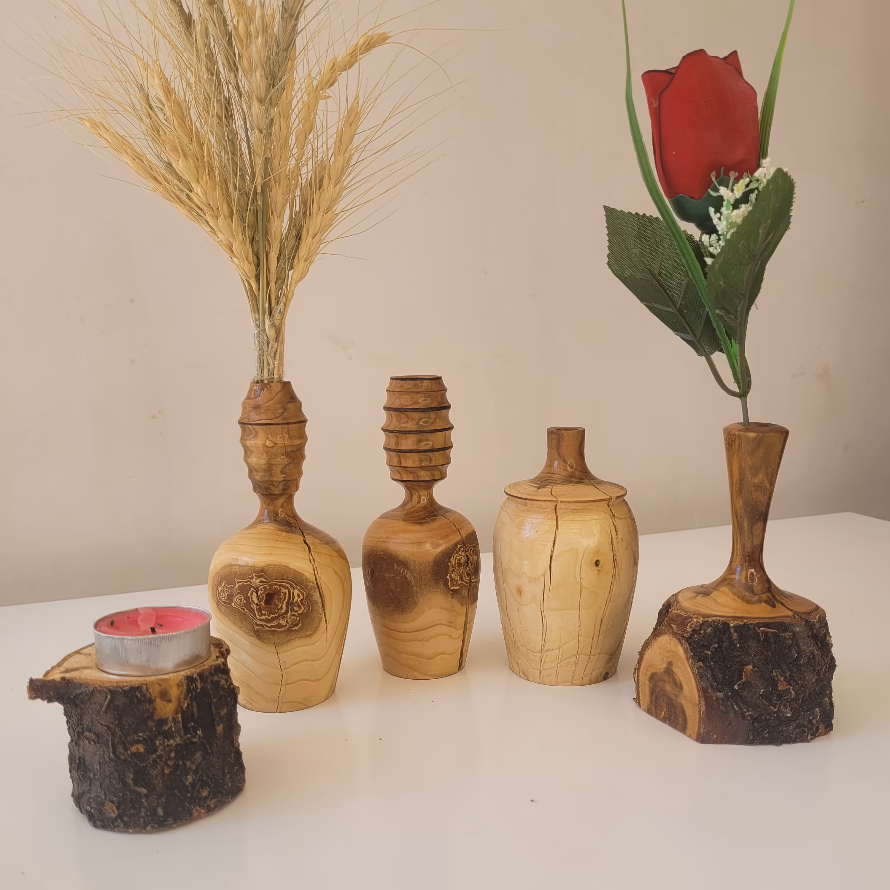 ست گلدان و جا شمعی چوبی 5 تایی فقط 200 تومن  کد 9