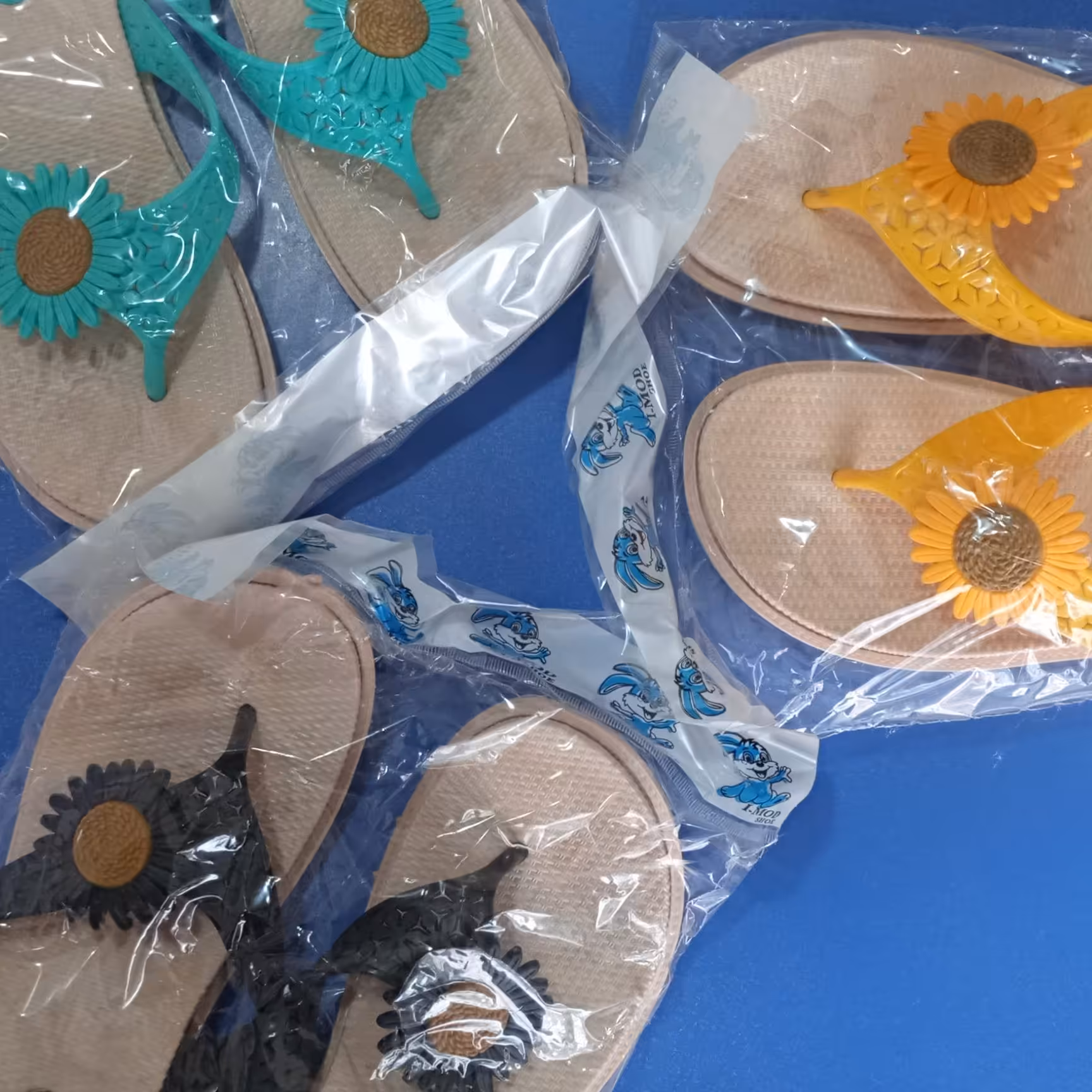 دمپایی انگشتی آفتاب