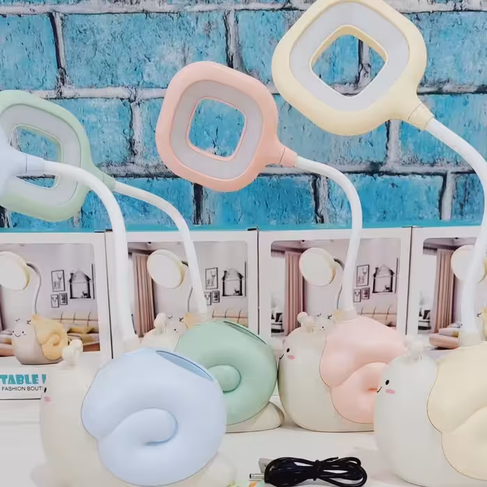 چراغ مطالعه طرح حلزون وارداتی کیفیت عالی به همراه جاقلمی 