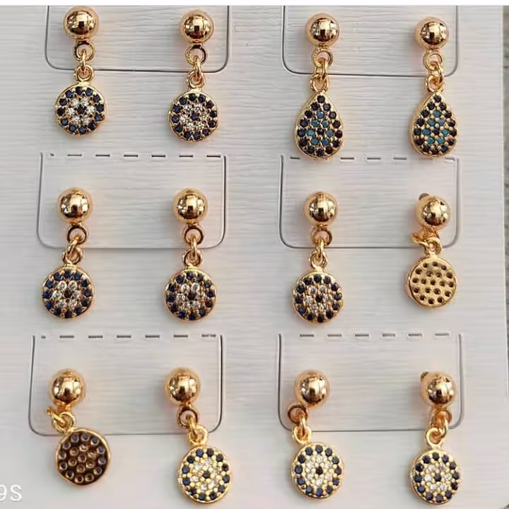 گوشوار آویز سوزنی😍🥰🌺
رنگ ثابت👌👌👌
ضدحساسیت😇😇😇