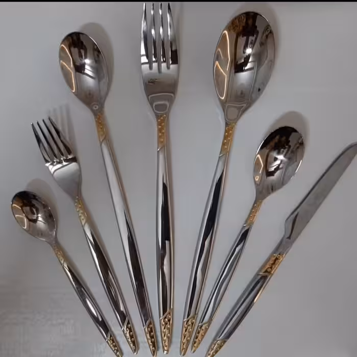 سرویس قاشق و چنگال یونیک دهانه اروپایی استیل نگیر  نیم طلایی