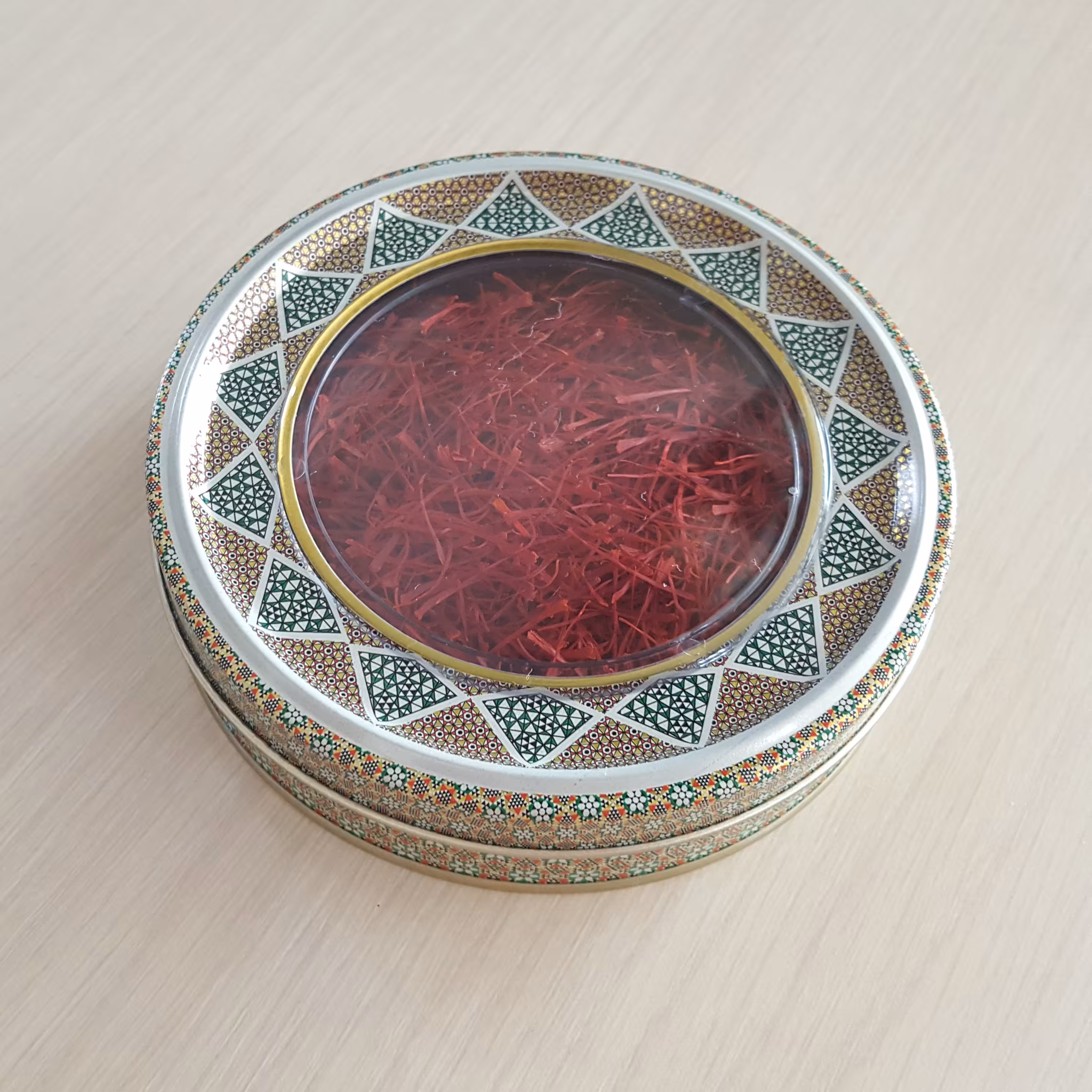 زعفران نگین اتویی(ده گرمی)