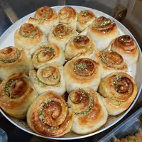 رول دارچینی