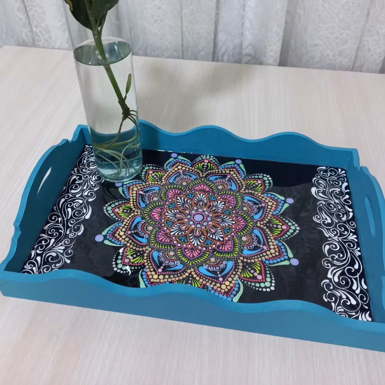 سینی چوبی نقطه کوبی و رزین شده