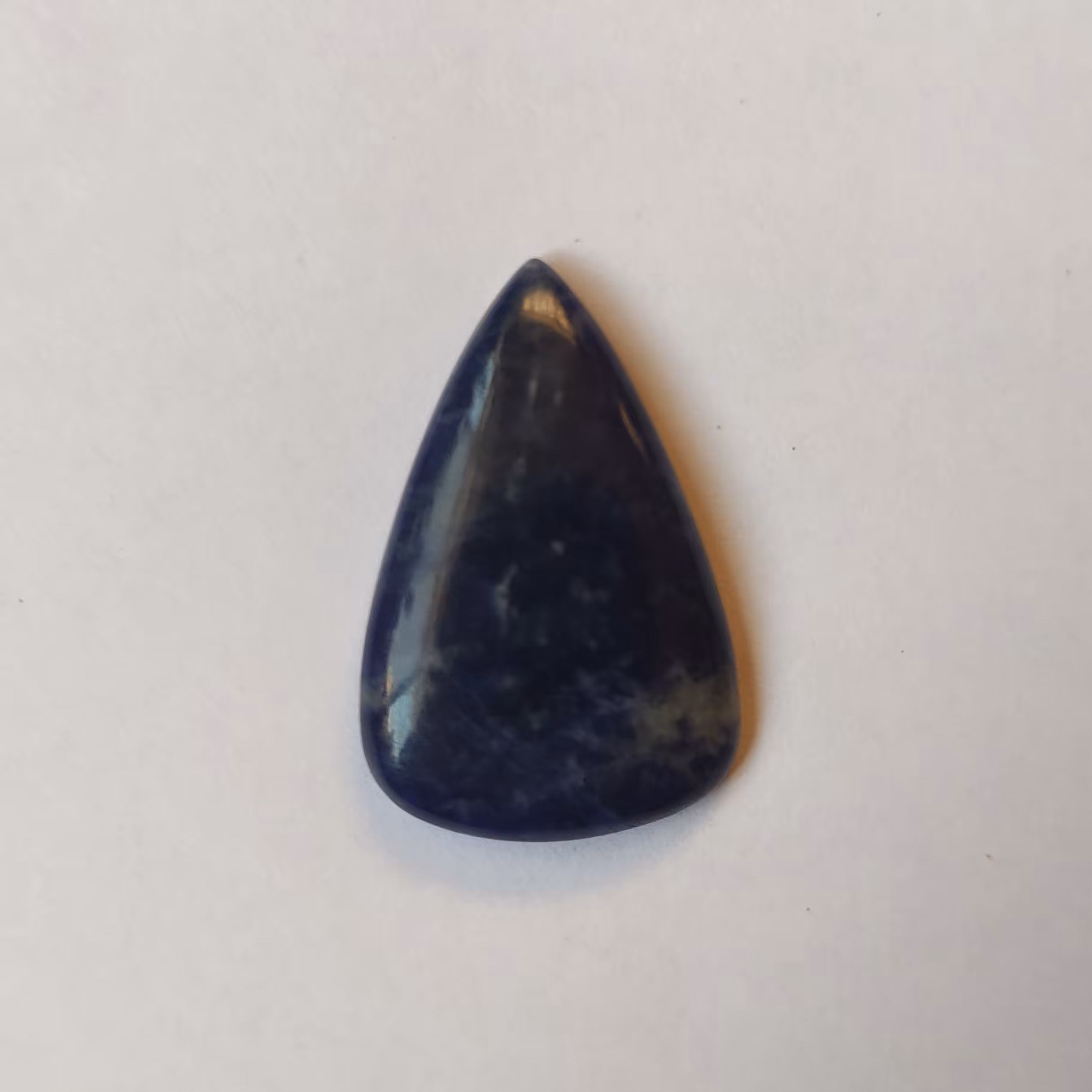 سودالیت معدنی آبی تراش اشک