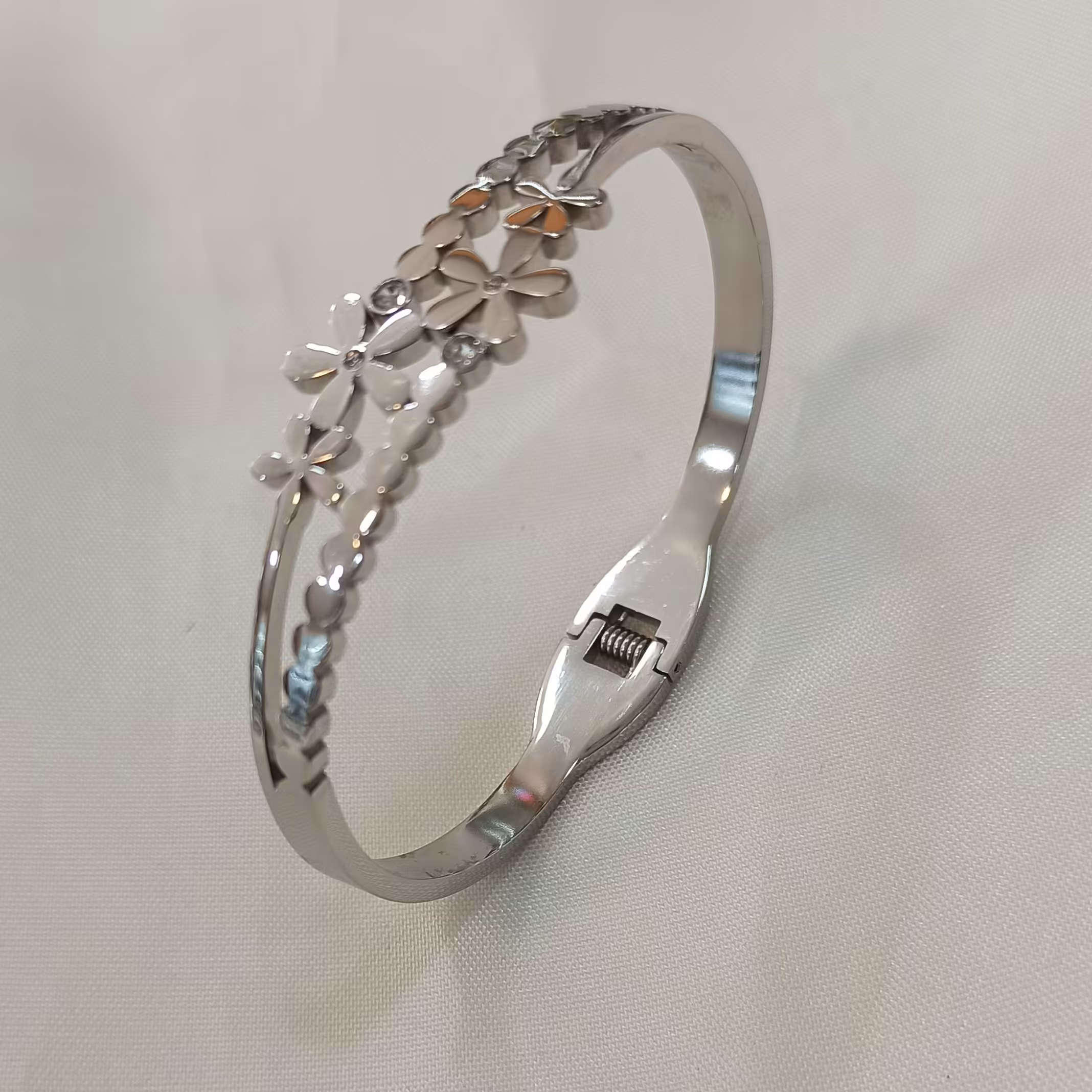 زیورآلات ژوپینگ es دستبند النگو بی استیل رنگ ثابت و بدون حساسیت-کیفیت 