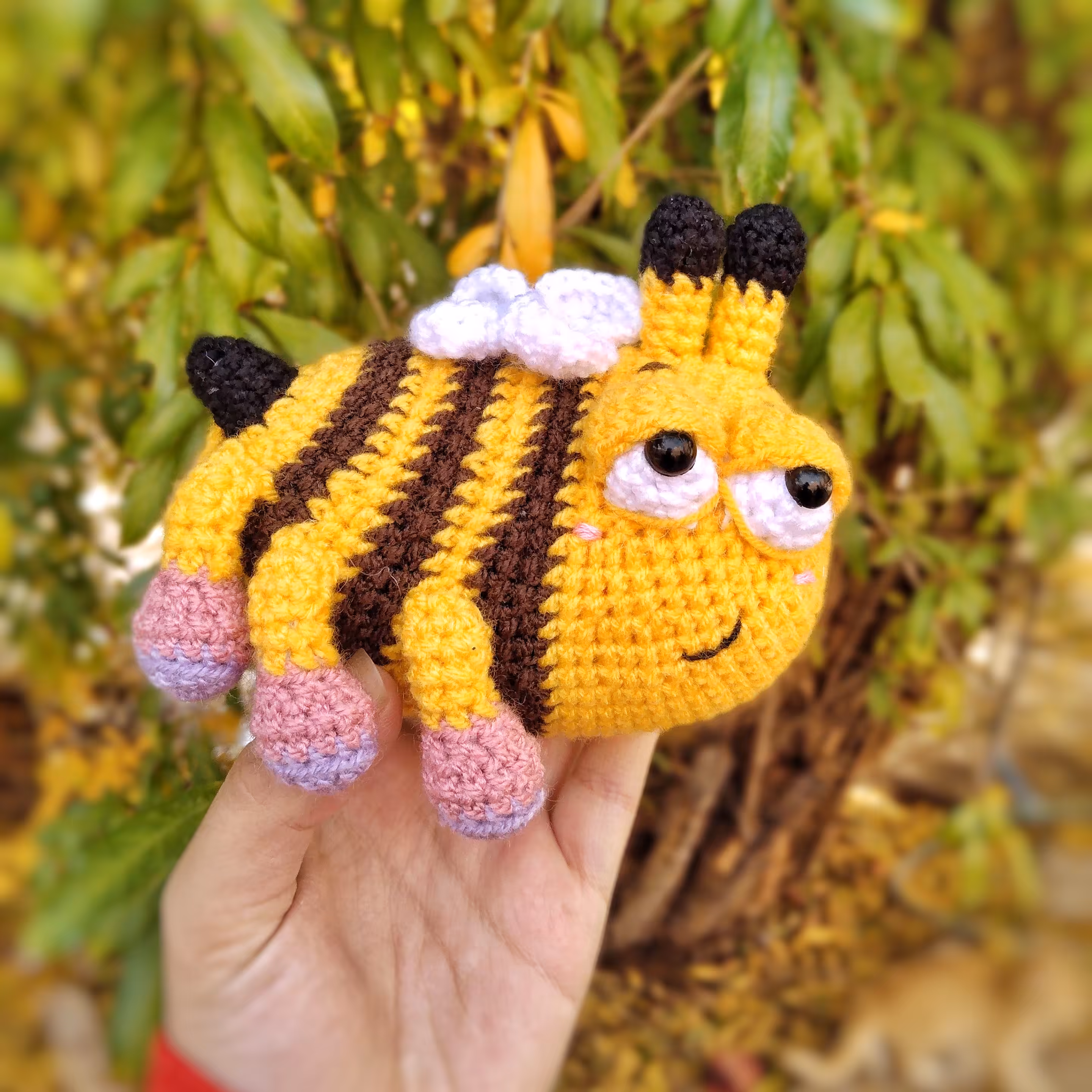 عروسک بافتنی زنبور بامزه