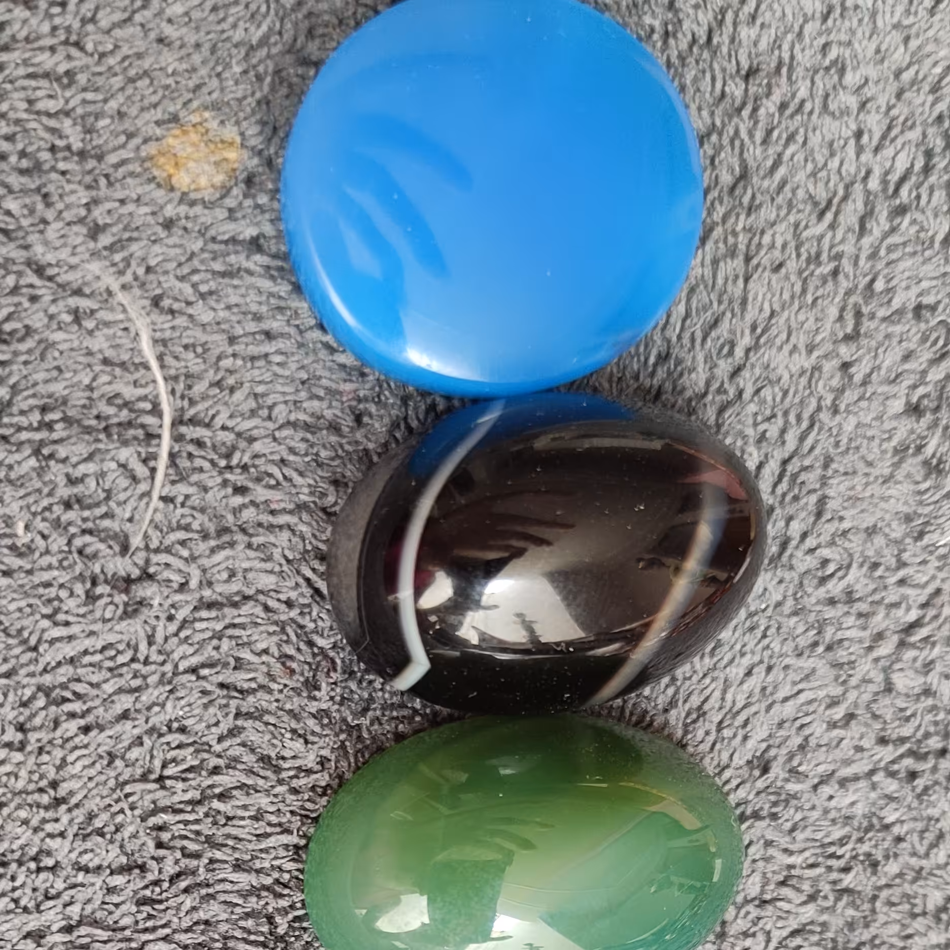 سنگ عقیق باکیفیت در رنگ های خاص و متنوع 