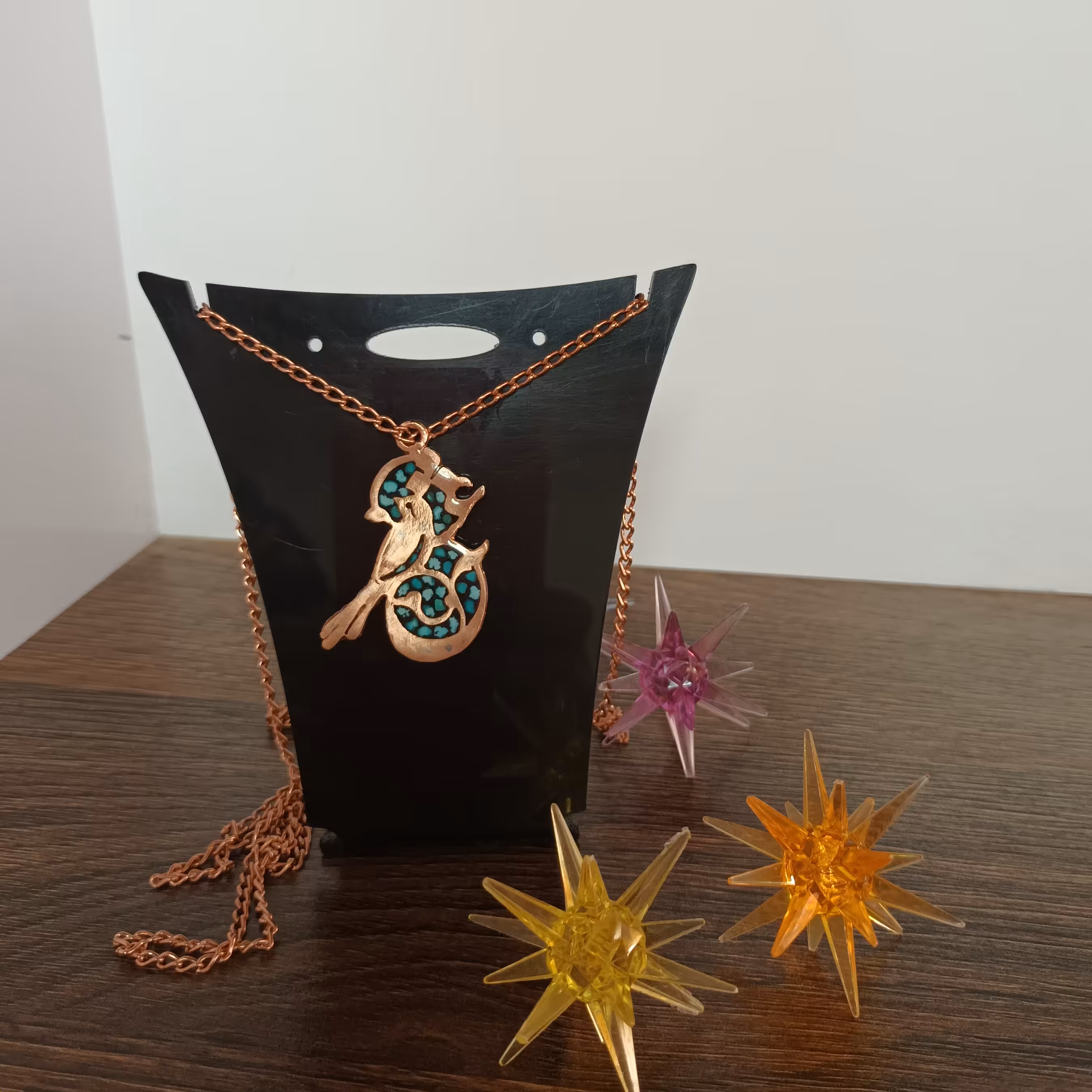 گردنبند فیروزهای طرح مرغعشق با زیر ساخت مسنانو شده