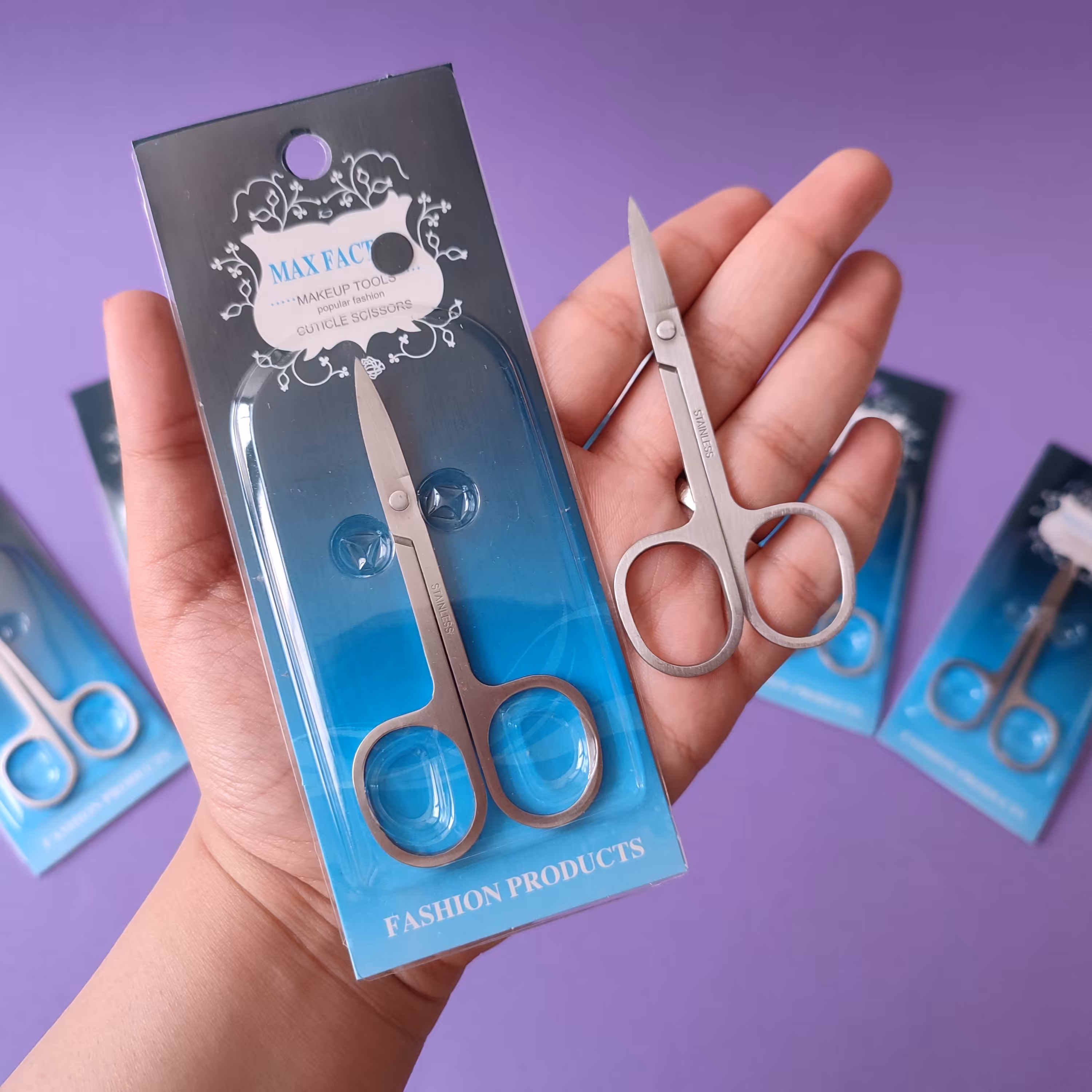 قیچی ابرو مکس فاکتور 