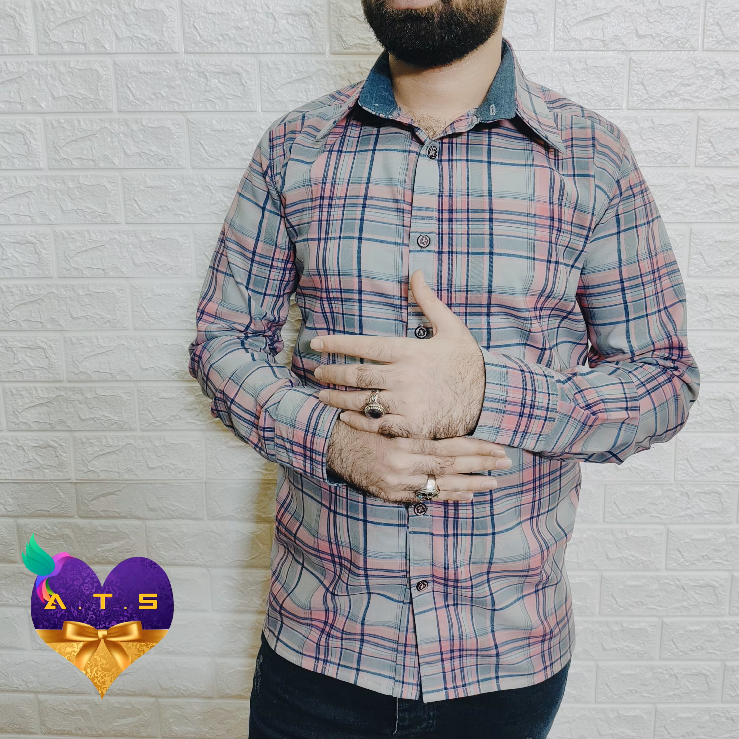 پیراهن مردانه چهارخانه کد 003، سبک ، کیفیت پارچه عالی ، دوخت بسیار تمیز